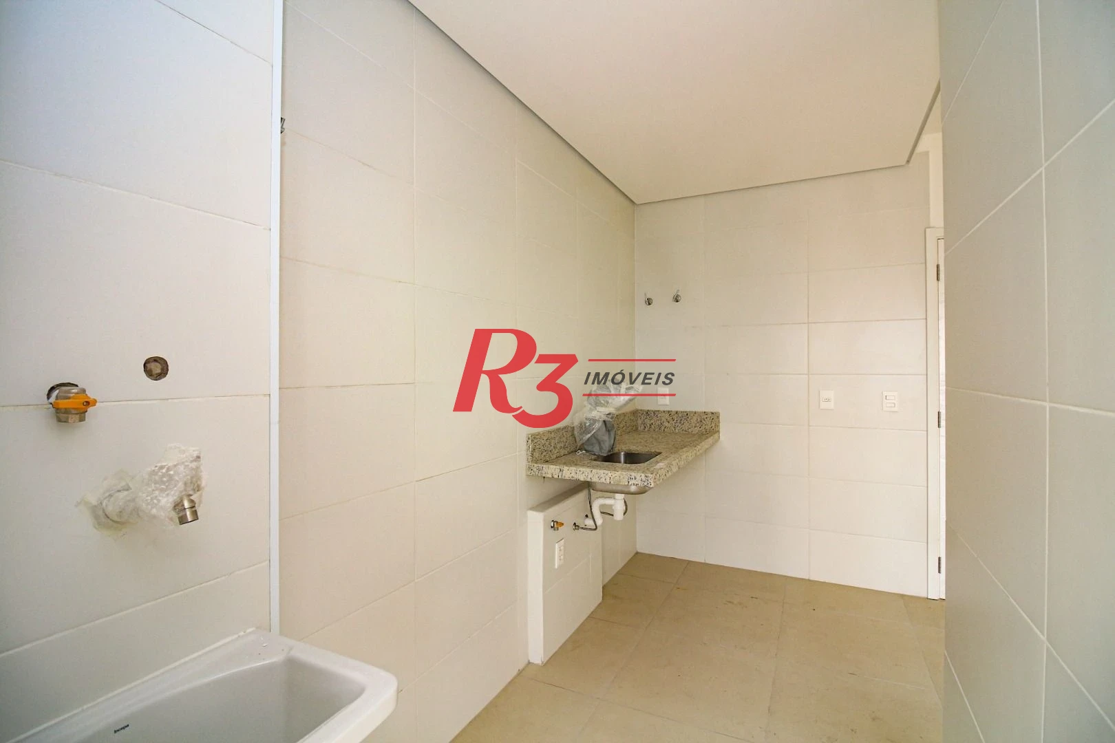 Apartamento com 1 dormitório à venda, 56 m² por R$ 800.000,00 - Boqueirão - Santos/SP