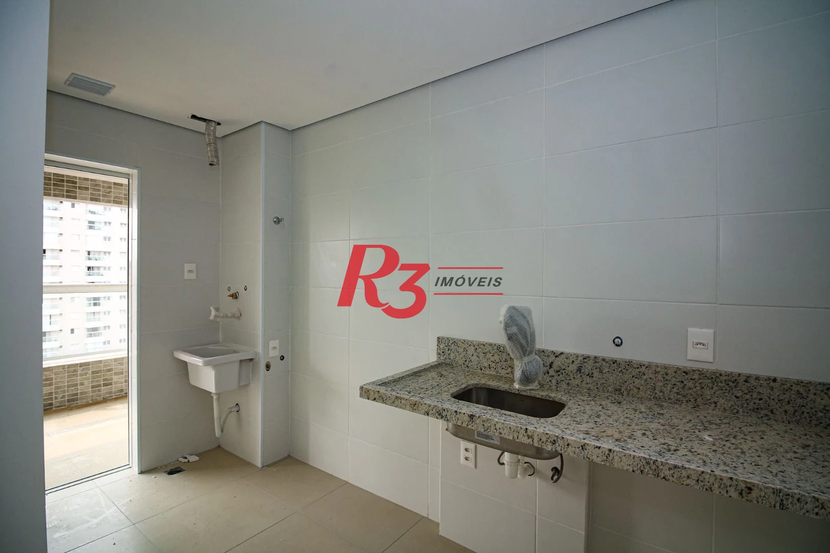 Apartamento com 1 dormitório à venda, 53 m² por R$ 760.000,00 - Boqueirão - Santos/SP