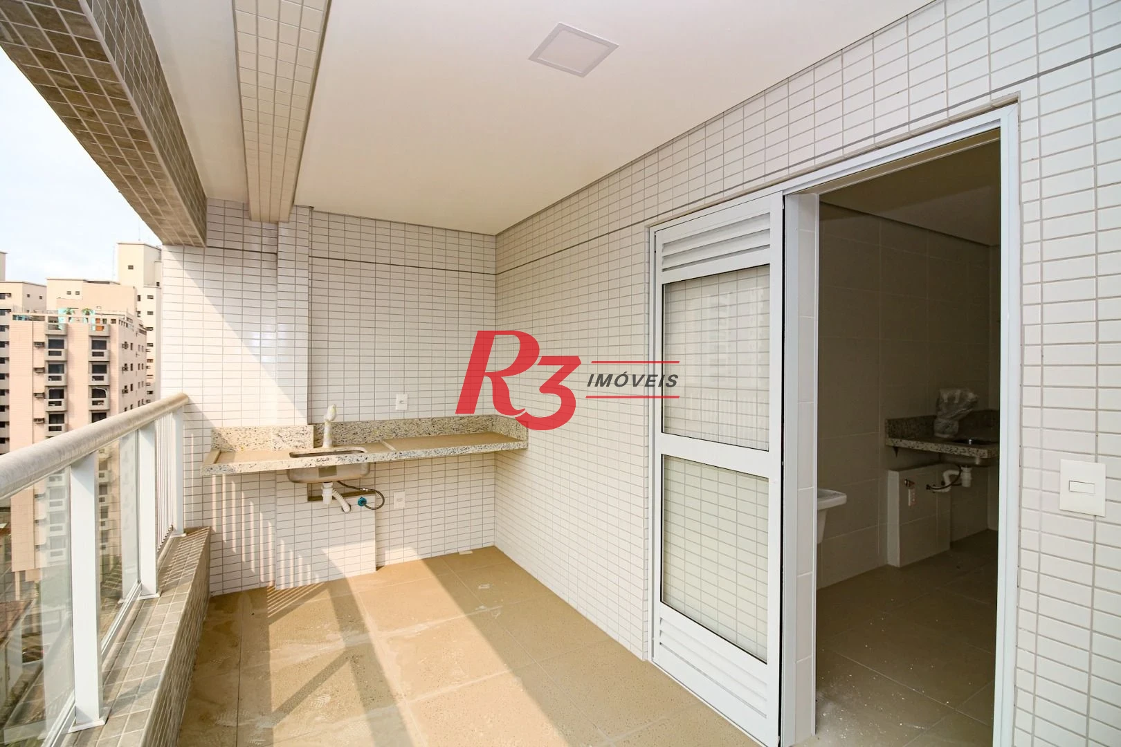 Apartamento com 1 dormitório à venda, 53 m² por R$ 760.000,00 - Boqueirão - Santos/SP