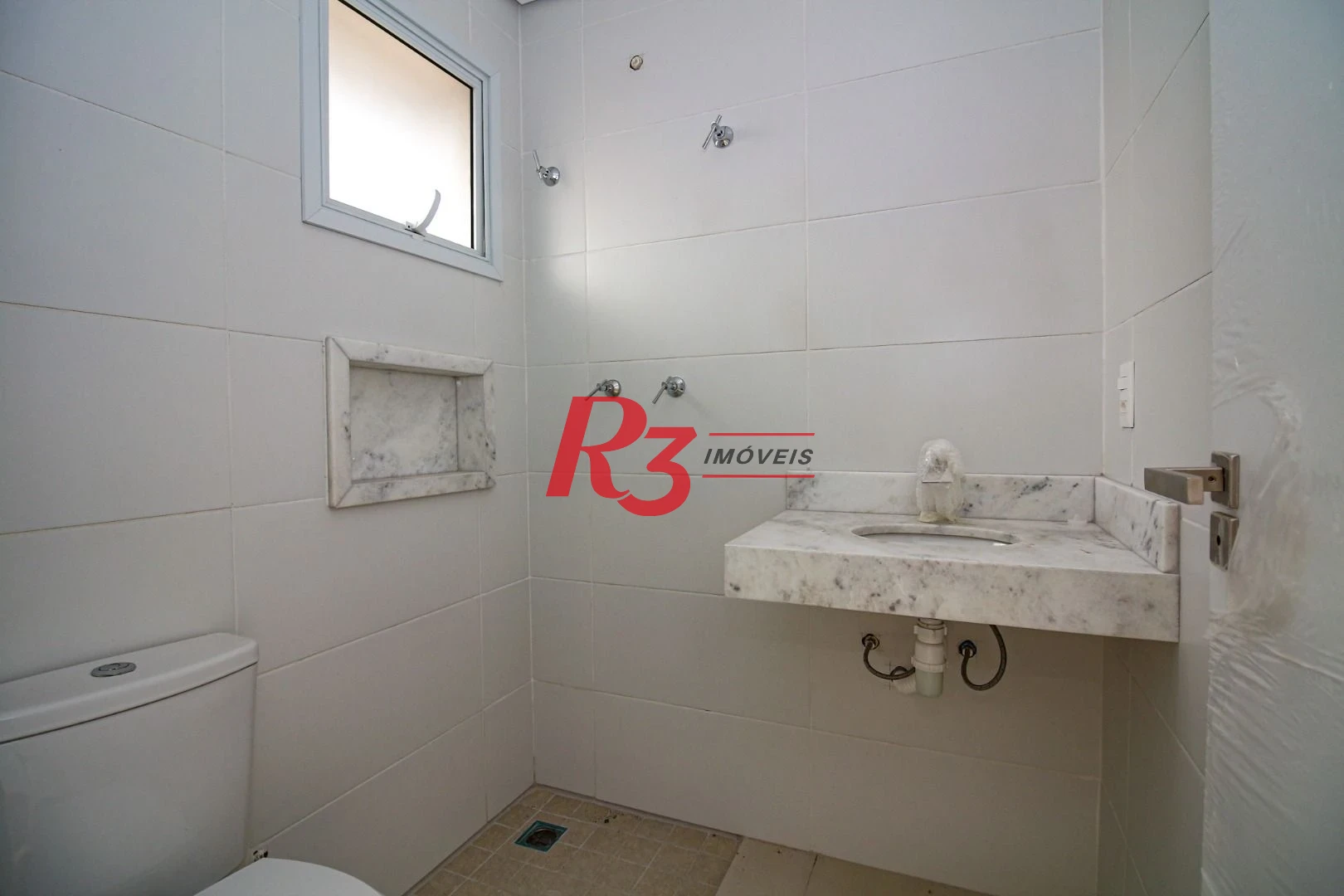 Apartamento com 1 dormitório à venda, 53 m² por R$ 760.000,00 - Boqueirão - Santos/SP