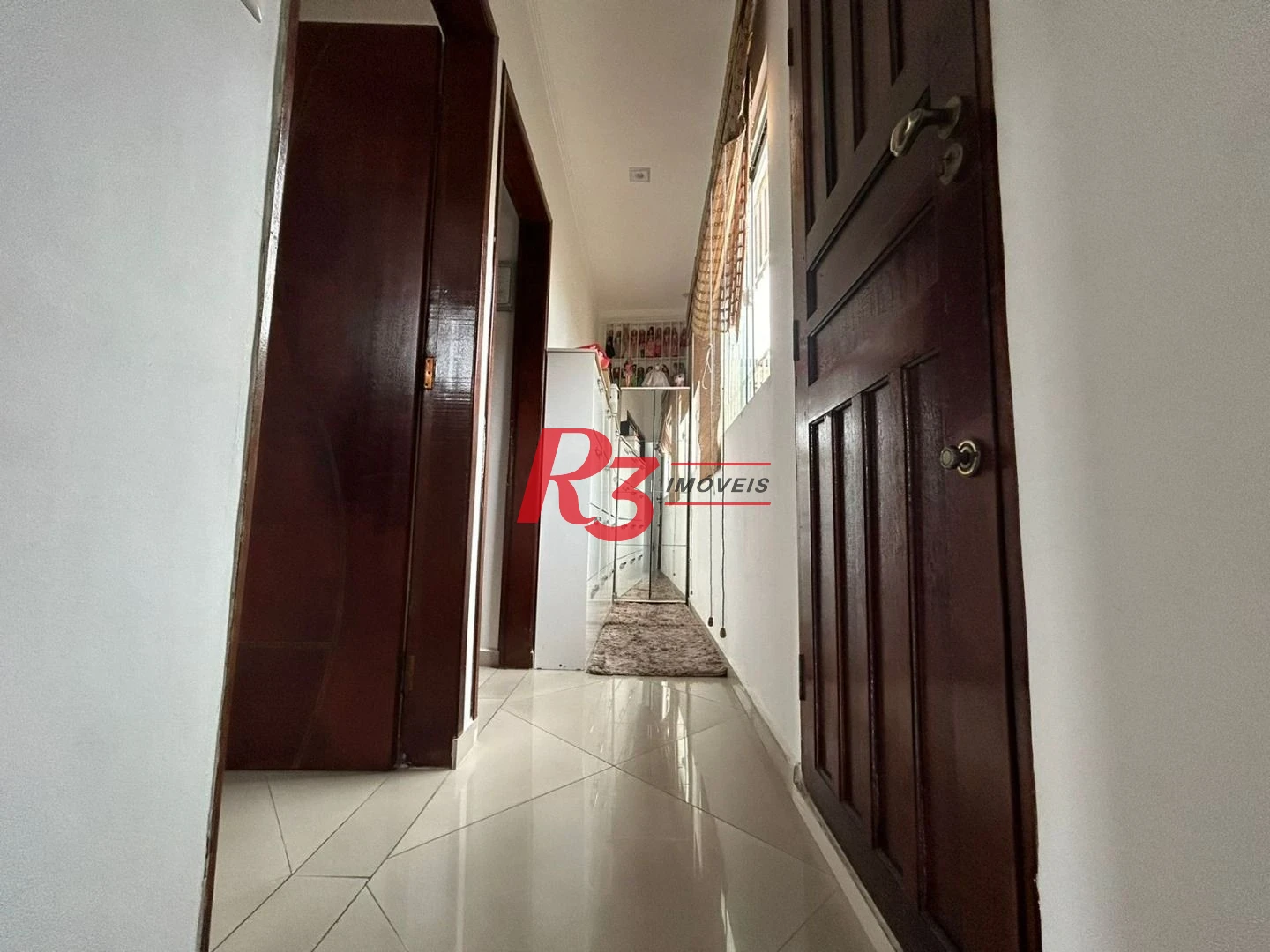 Sobrado à venda, 157 m² por R$ 590.000,00 - Vila Cascatinha - São Vicente/SP
