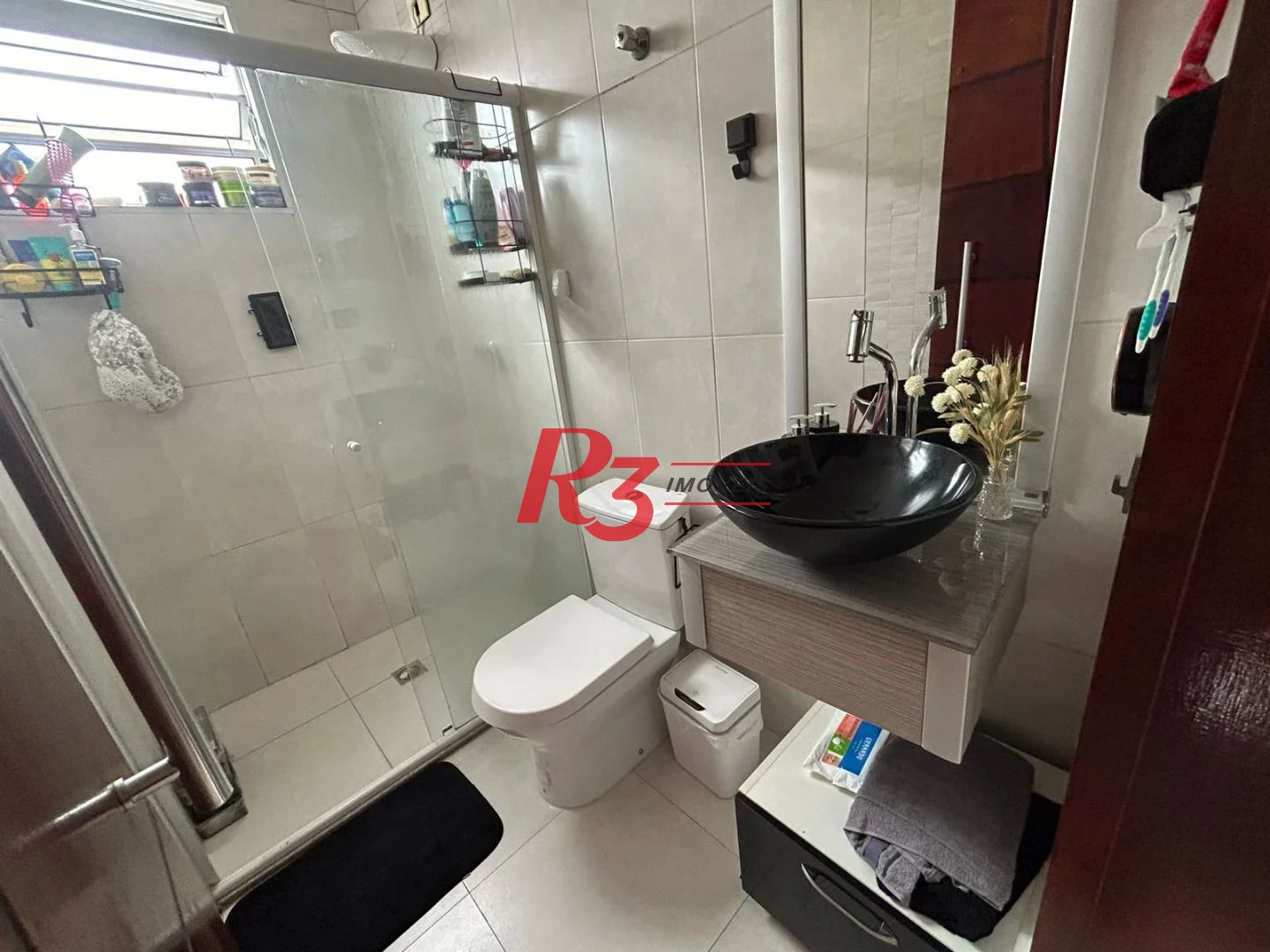 Sobrado à venda, 157 m² por R$ 590.000,00 - Vila Cascatinha - São Vicente/SP