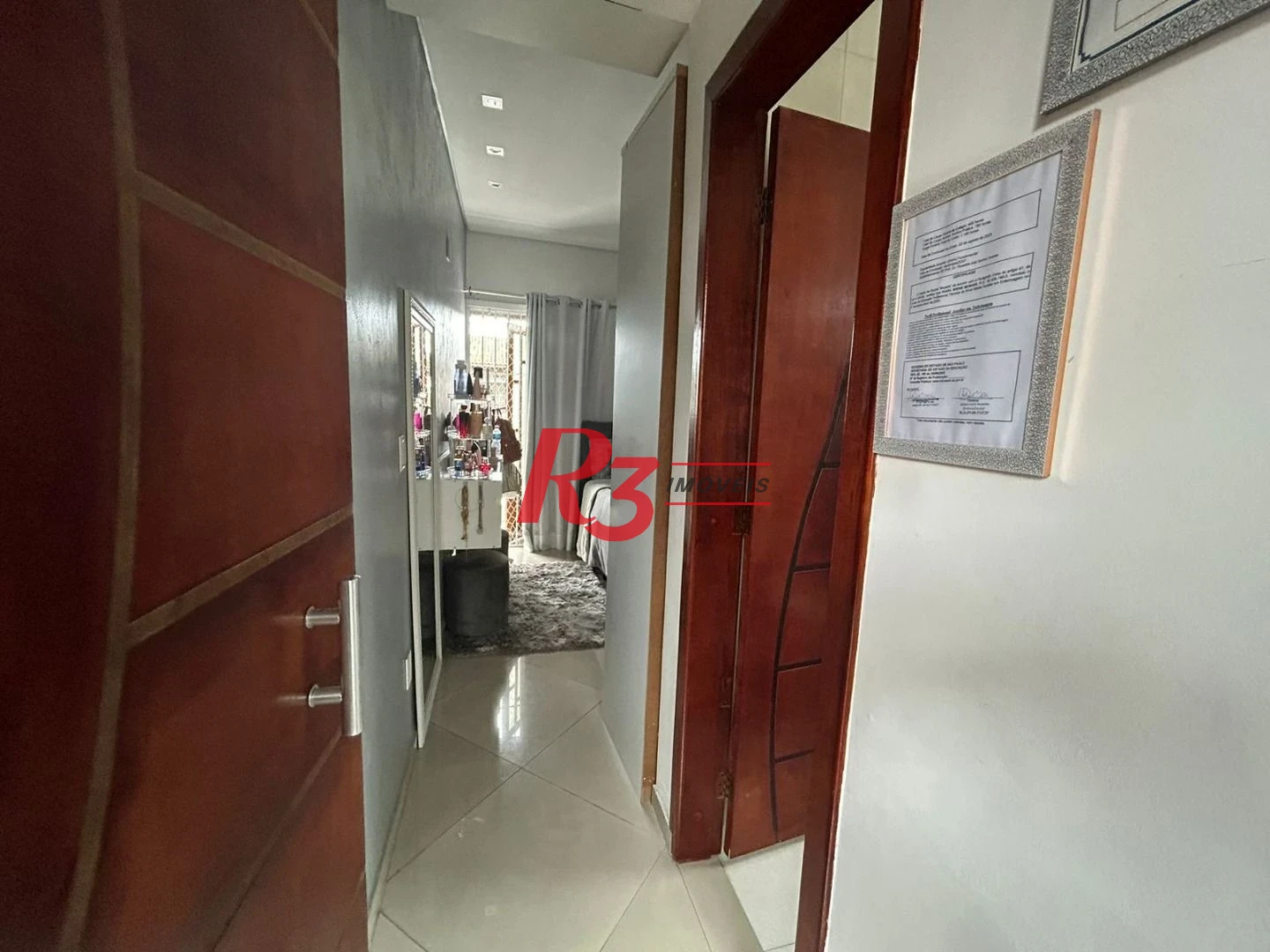 Sobrado à venda, 157 m² por R$ 590.000,00 - Vila Cascatinha - São Vicente/SP