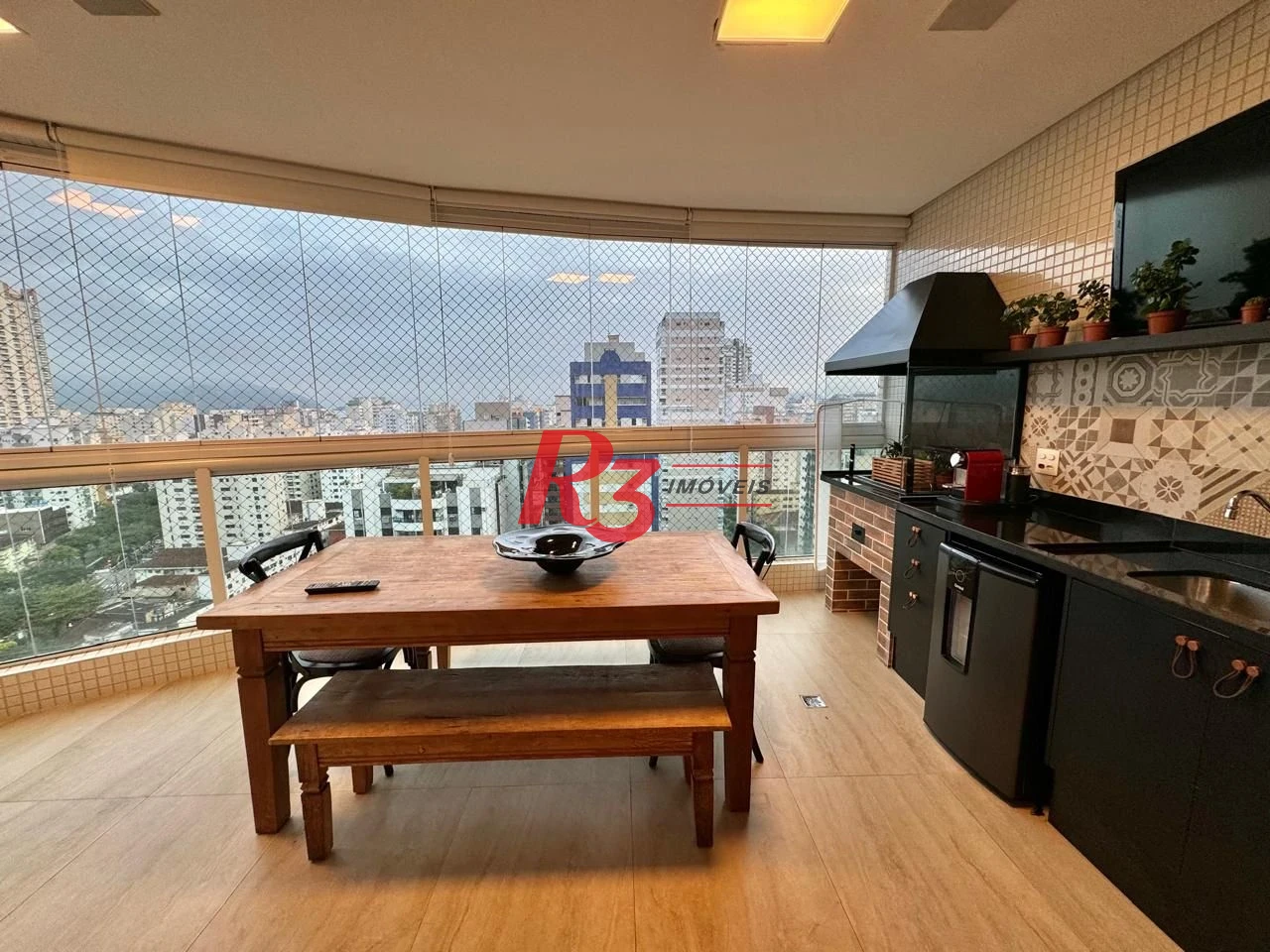 Apartamento com 3 dormitórios à venda, 124 m² por R$ 2.200.000,00 - Boqueirão - Santos/SP