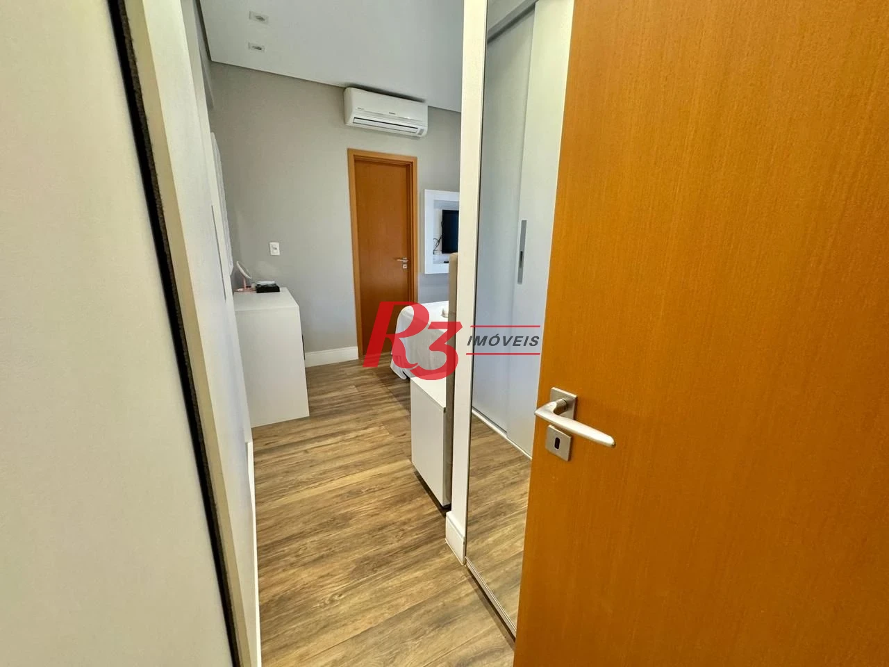 Apartamento com 3 dormitórios à venda, 124 m² por R$ 2.200.000,00 - Boqueirão - Santos/SP