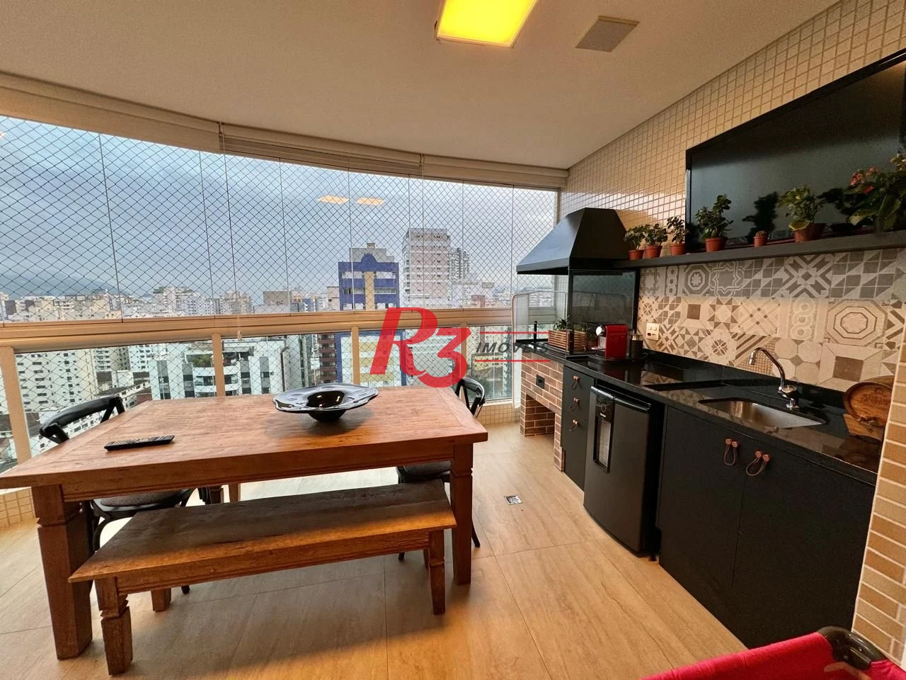 Apartamento com 3 dormitórios à venda, 124 m² por R$ 2.200.000,00 - Boqueirão - Santos/SP