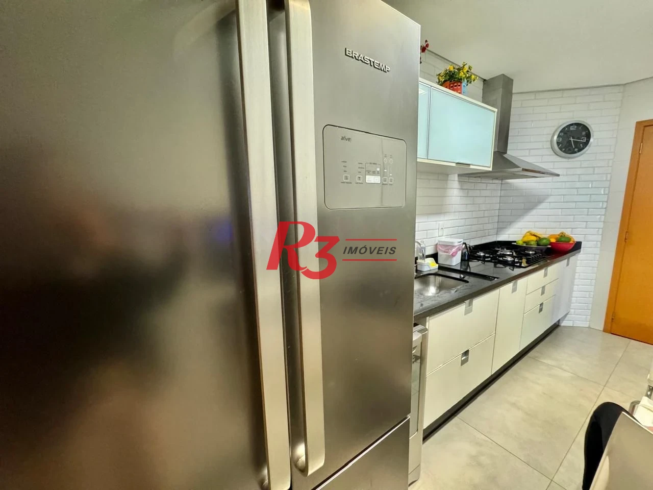 Apartamento com 3 dormitórios à venda, 124 m² por R$ 2.200.000,00 - Boqueirão - Santos/SP
