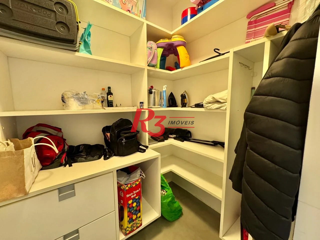 Apartamento com 3 dormitórios à venda, 124 m² por R$ 2.200.000,00 - Boqueirão - Santos/SP