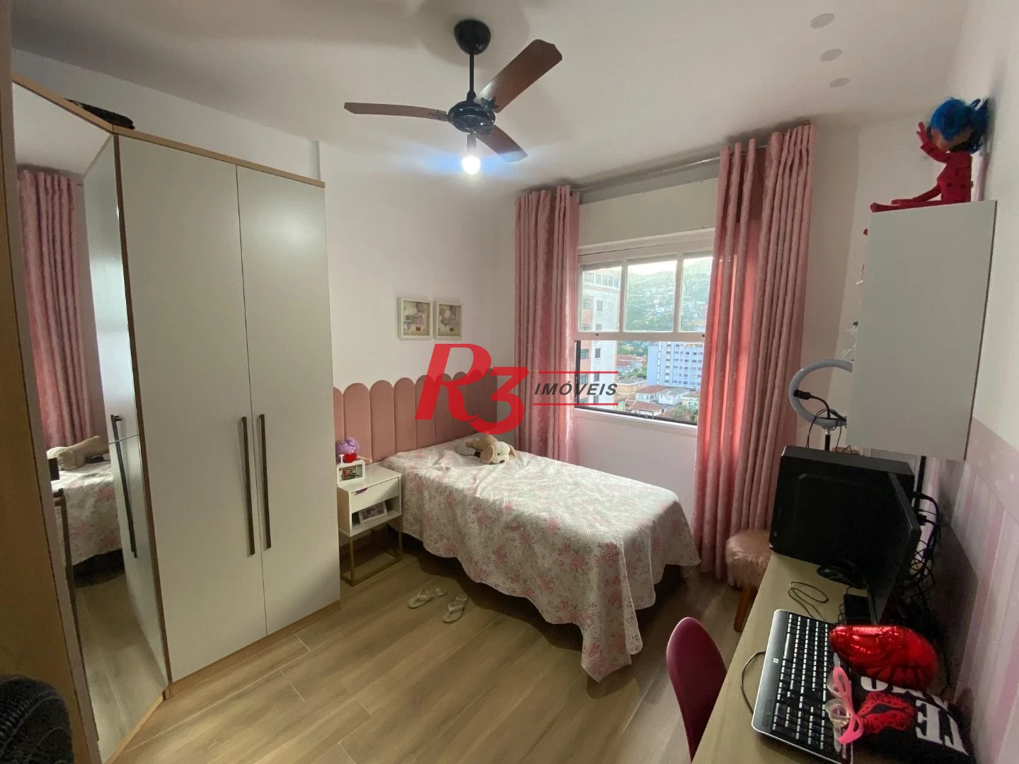 Apartamento à venda, 100 m² por R$ 690.000,00 - Marapé - Santos/SP
