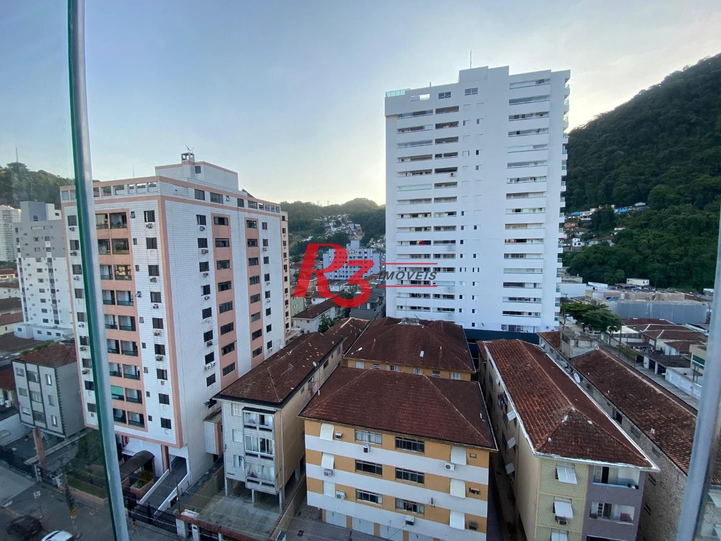 Apartamento com 2 dormitórios à venda, 100 m² por R$ 690.000,00 - Marapé - Santos/SP