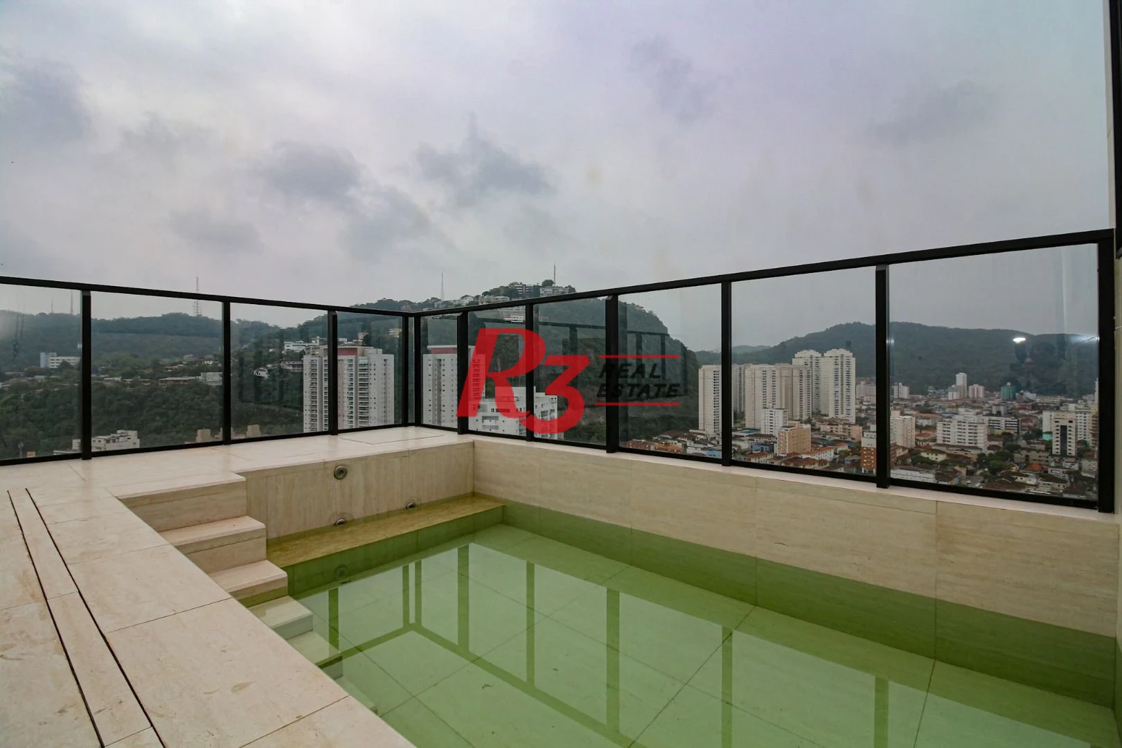Cobertura com 3 dormitórios à venda, 160 m² por R$ 2.900.000,00 - José Menino - Santos/SP