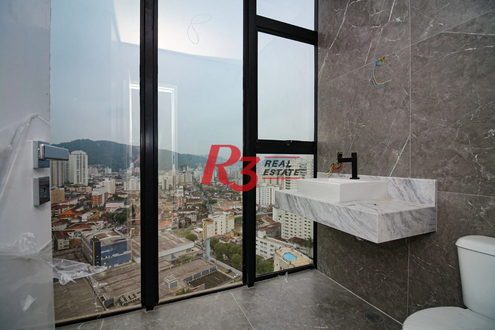 Cobertura com 3 dormitórios à venda, 160 m² por R$ 2.900.000,00 - José Menino - Santos/SP