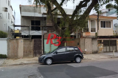 Excelente sobrado duplex