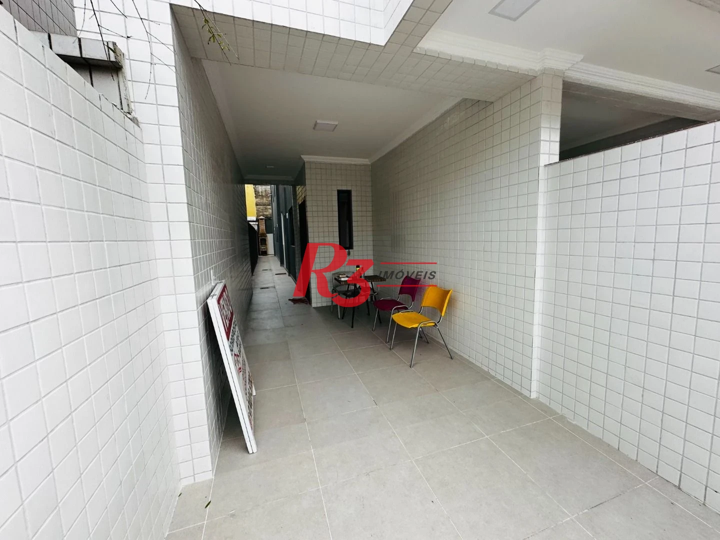 Sobrado com 3 dormitórios à venda, 160 m² por R$ 950.000,00 - Embaré - Santos/SP