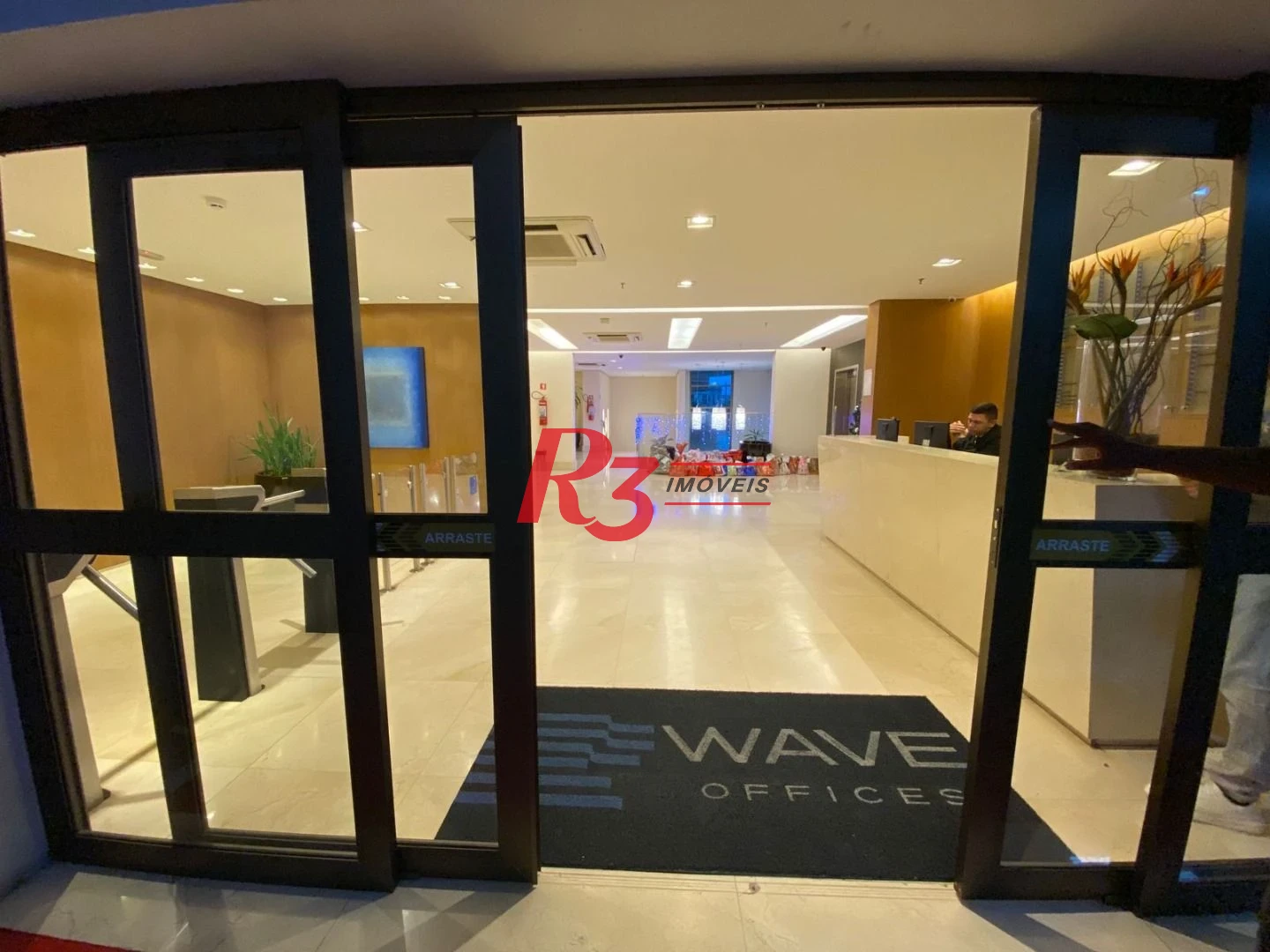 Sala à venda, 43 m² por R$ 300.000,00 - Valongo - Santos/SP