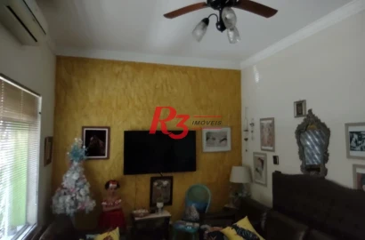 Sobrado com 2 dormitórios à venda, 70 m² por R$ 790.000,00 - Embaré - Santos/SP