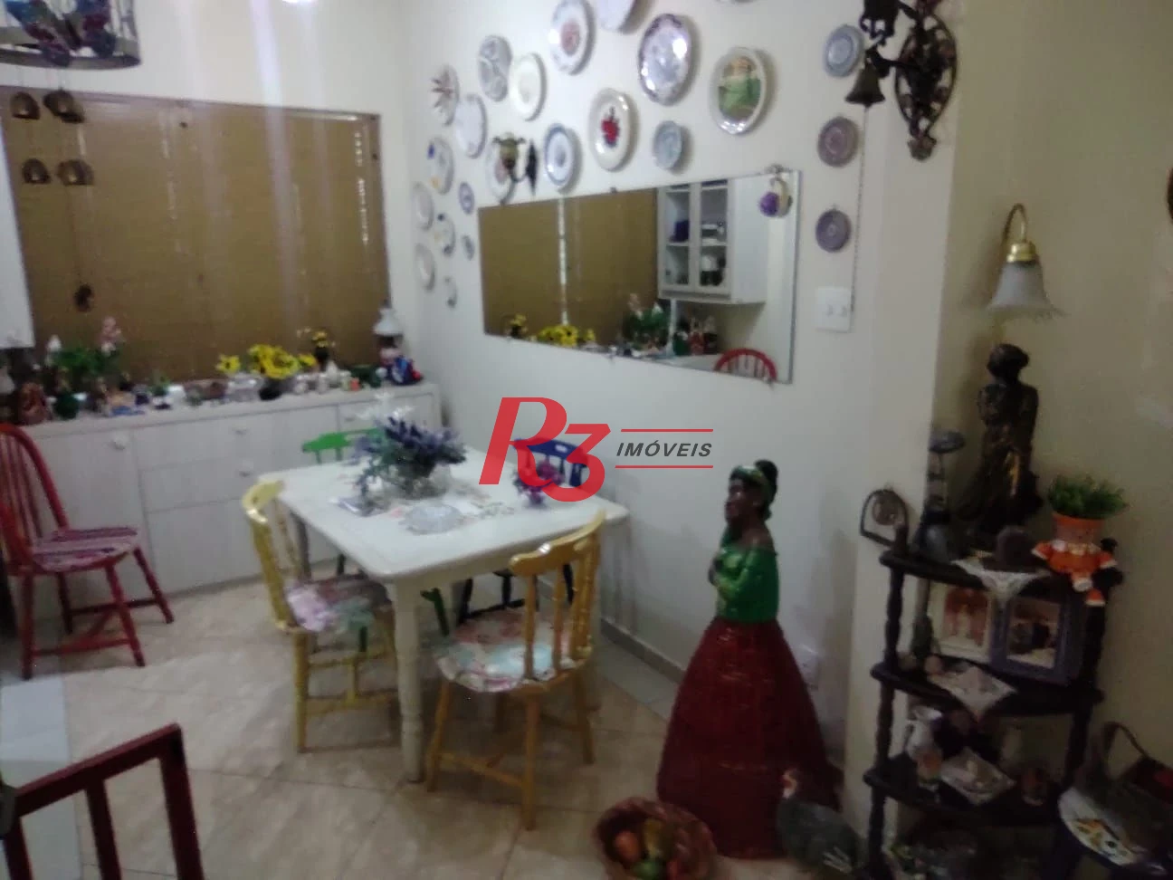 Sobrado com 2 dormitórios à venda, 70 m² por R$ 790.000,00 - Embaré - Santos/SP