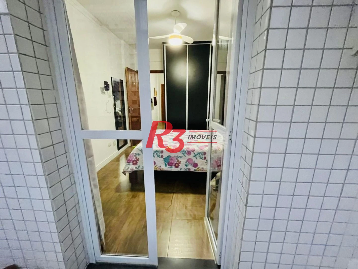 Apartamento com 1 dormitório à venda, 42 m² por R$ 490.000,00 - Gonzaga - Santos/SP