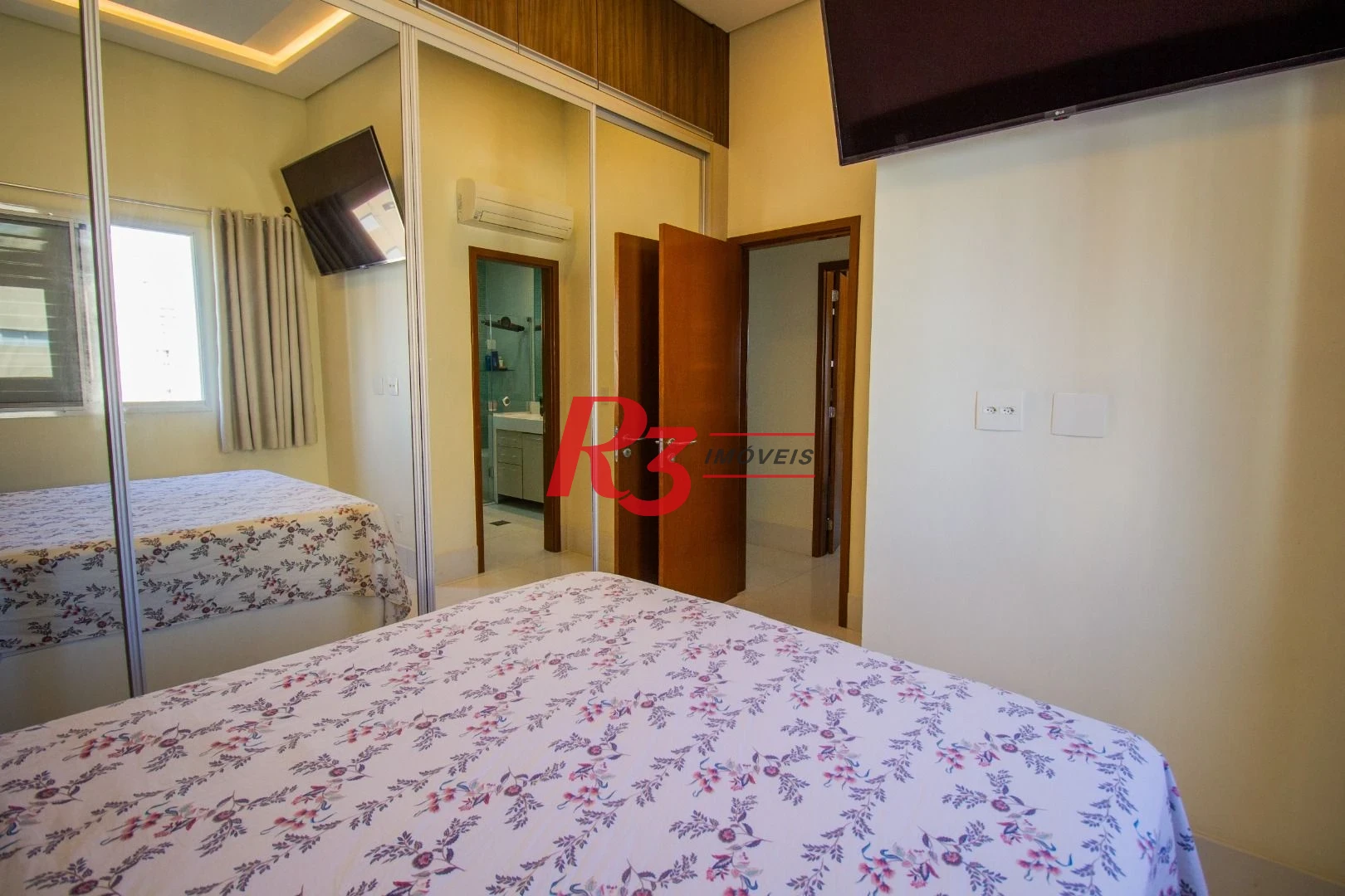 Apartamento à venda, 114 m² por R$ 1.650.000,00 - Pompéia - Santos/SP