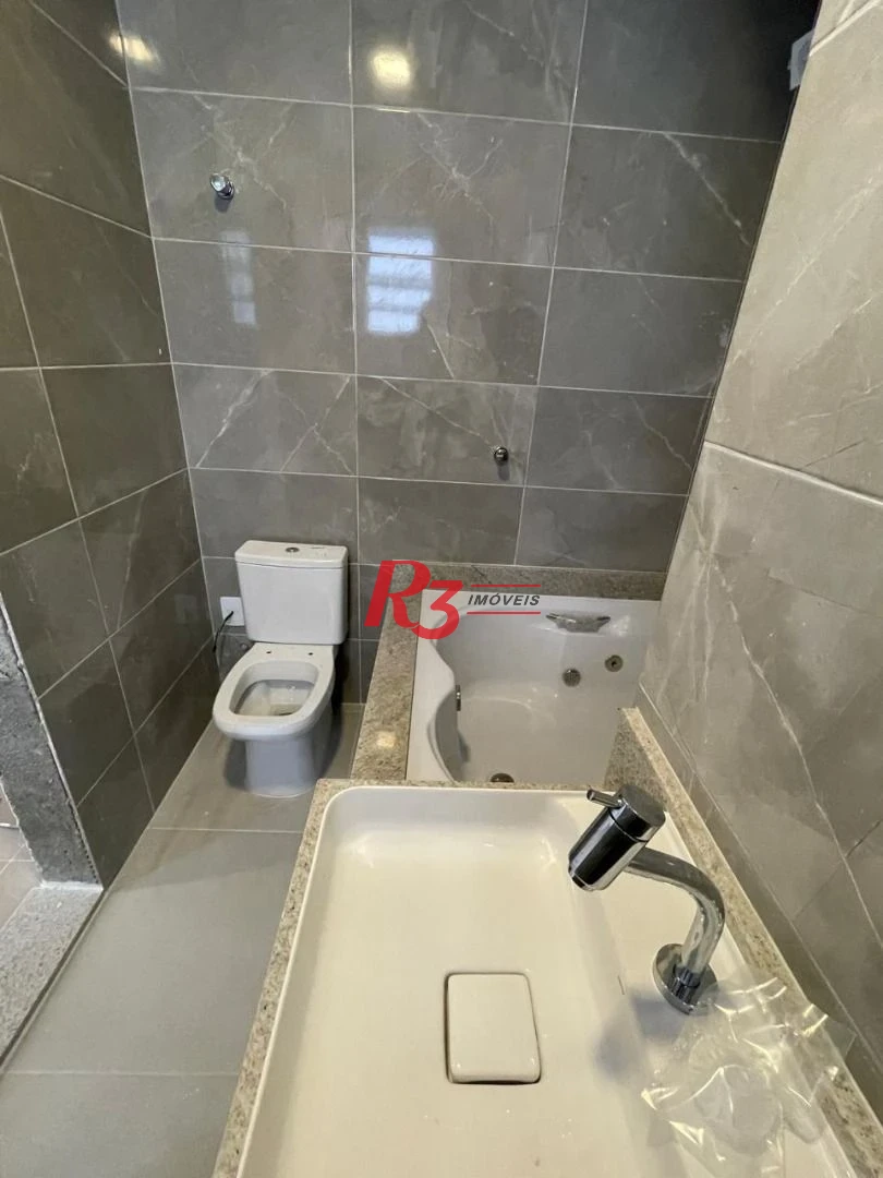 Casa Sobreposta baixa com 3 dormitórios c suite com suite, 94 m² - Aparecida