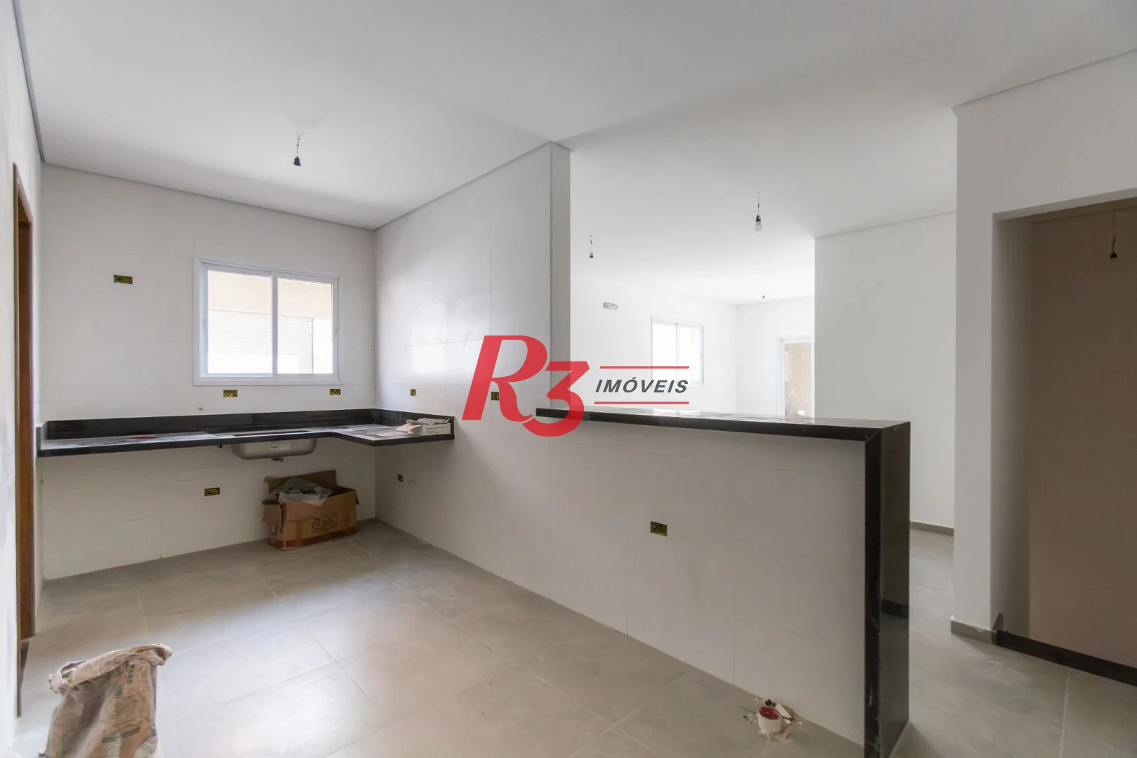 Casa à venda, 120 m² por R$ 950.000,00 - Encruzilhada - Santos/SP