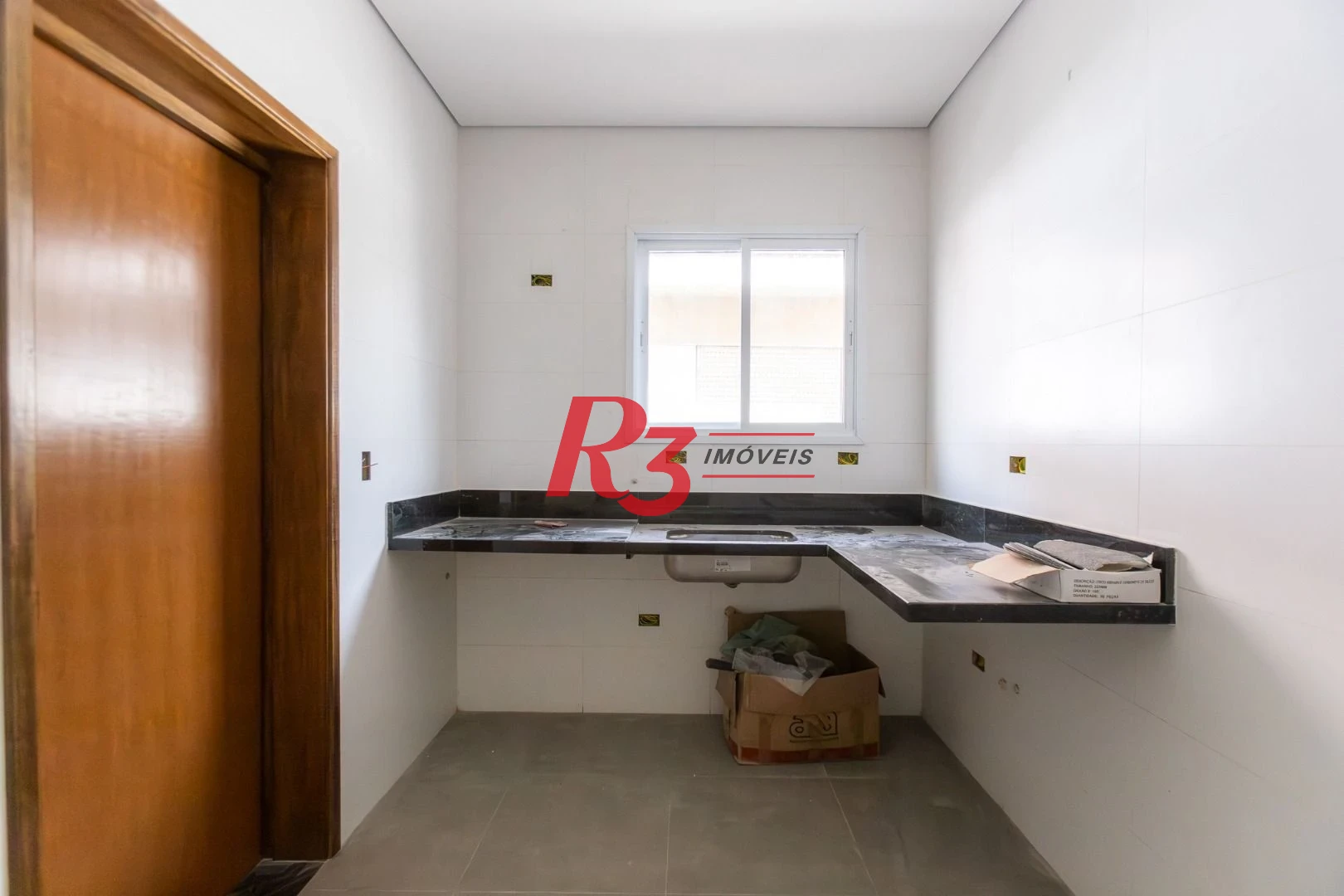 Casa à venda, 120 m² por R$ 950.000,00 - Encruzilhada - Santos/SP