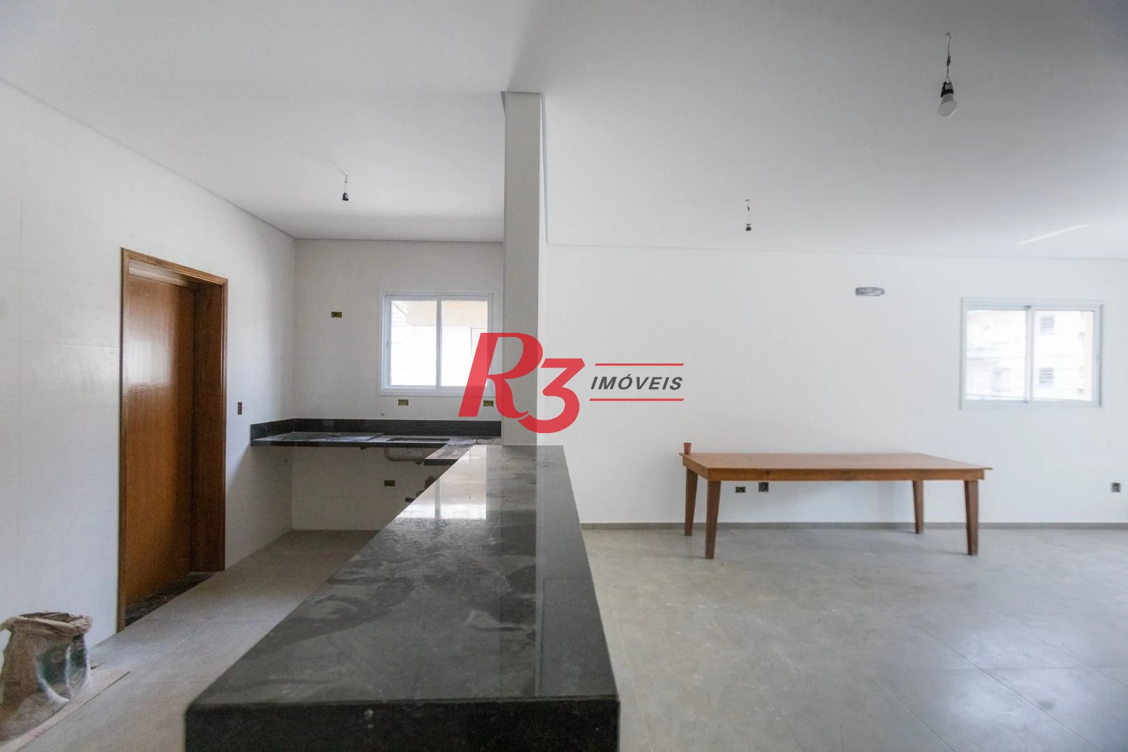 Casa à venda, 120 m² por R$ 950.000,00 - Encruzilhada - Santos/SP