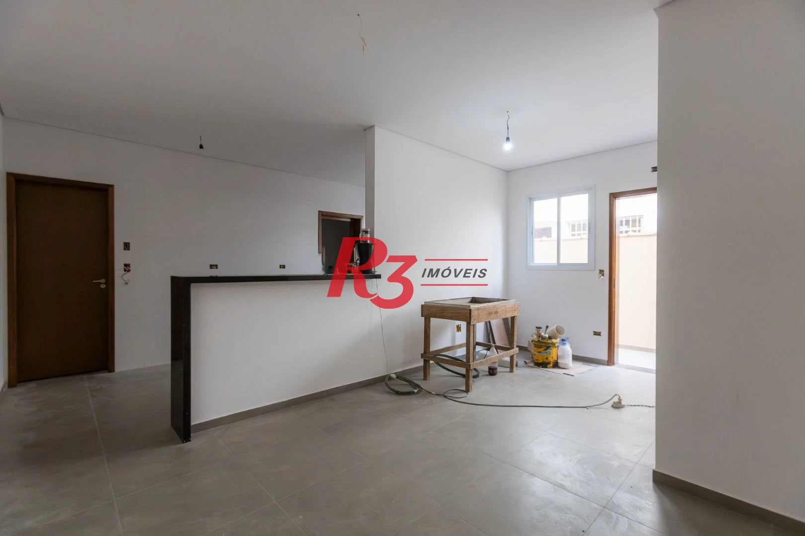 Casa com 3 dormitórios à venda, 104 m² por R$ 950.000,00 - Encruzilhada - Santos/SP