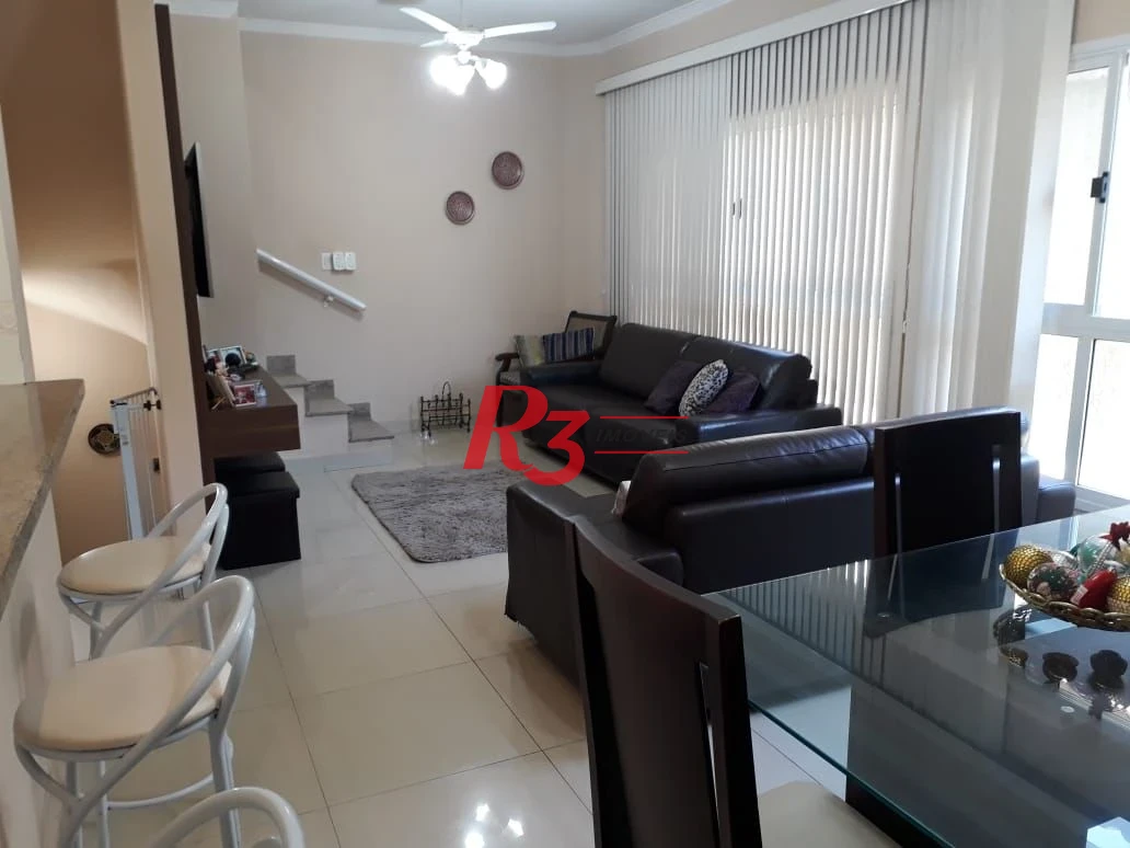 Sobrado à venda, 134 m² por R$ 530.000,00 - Vila Voturuá - São Vicente/SP