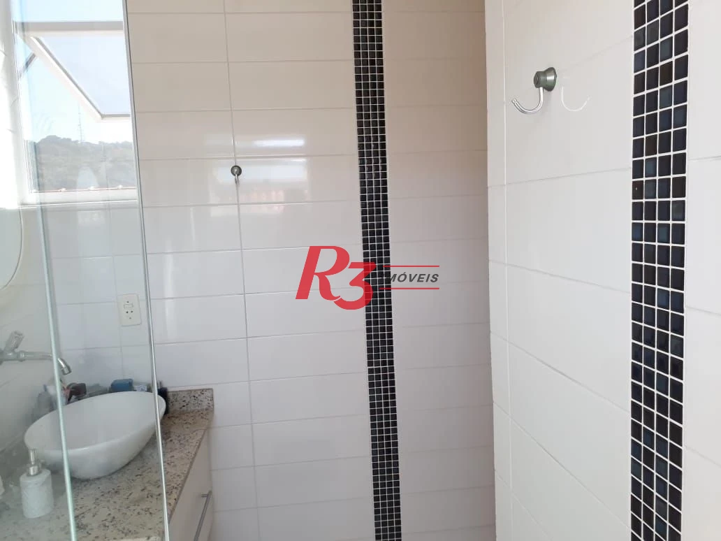 Sobrado à venda, 134 m² por R$ 530.000,00 - Vila Voturuá - São Vicente/SP