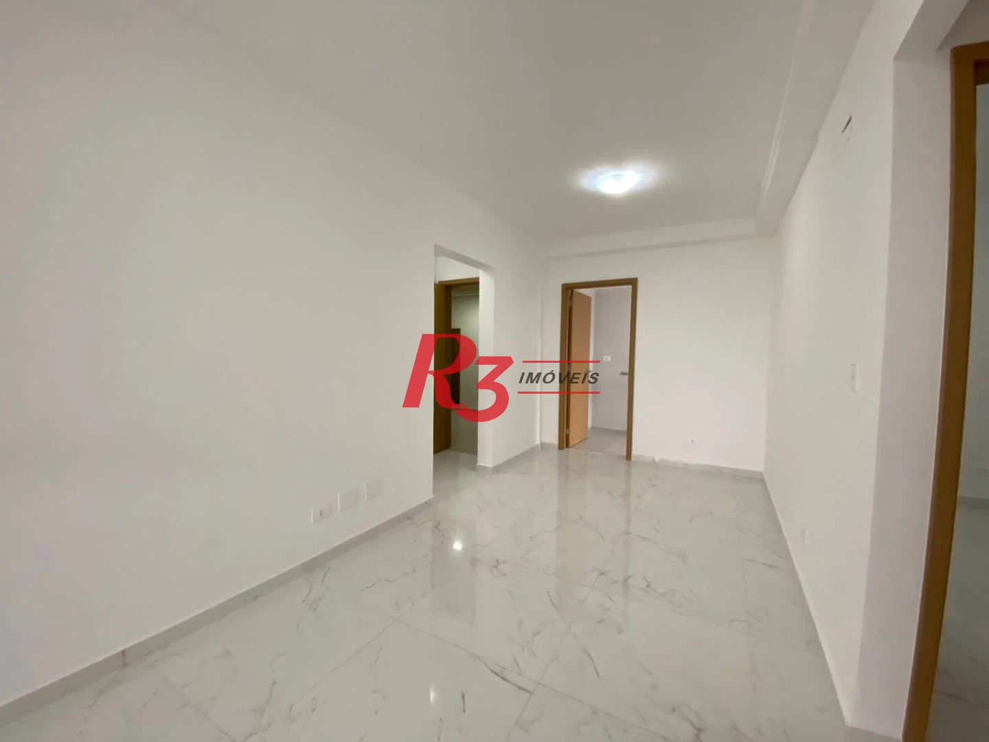 Apartamento com 2 dormitórios para alugar, 69 m² por R$ 5.500,00/mês - Boqueirão - Santos/SP