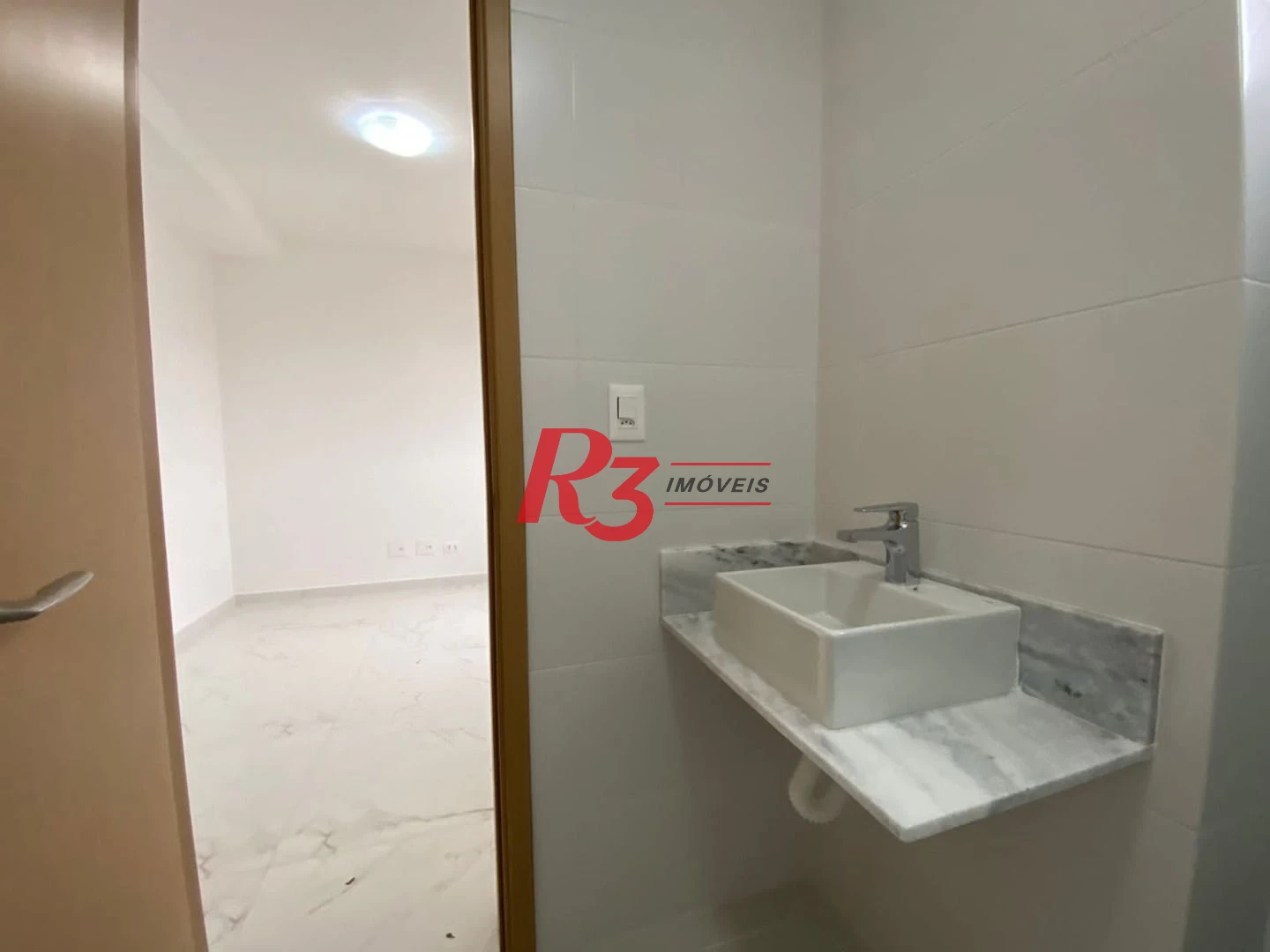 Apartamento com 2 dormitórios para alugar, 69 m² por R$ 5.500,00/mês - Boqueirão - Santos/SP
