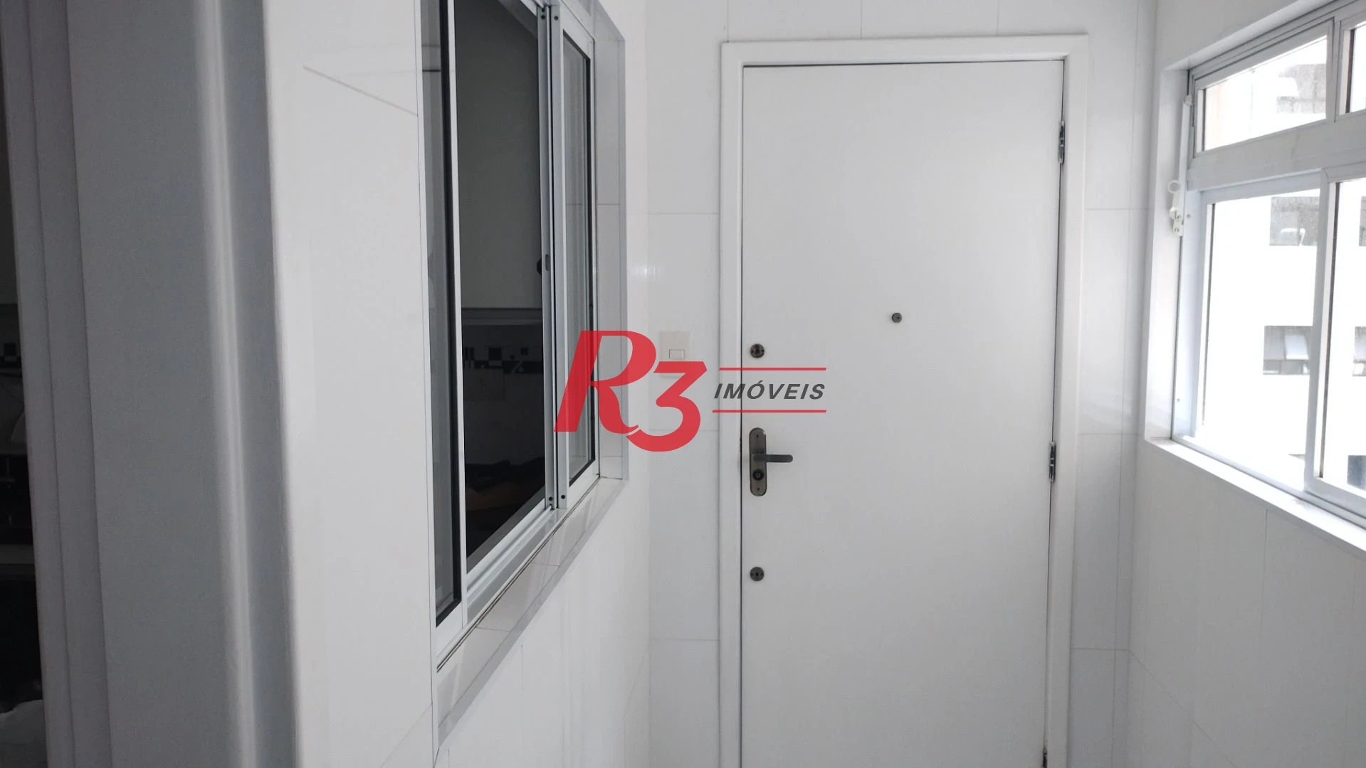 Apartamento com 4 dormitórios à venda, 200 m² por R$ 1.330.000,00 - Embaré - Santos/SP
