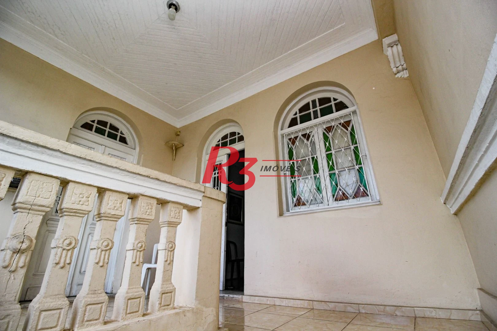 Sobrado com 3 dormitórios à venda, 248 m² por R$ 700.000,00 - Vila Matias - Santos/SP