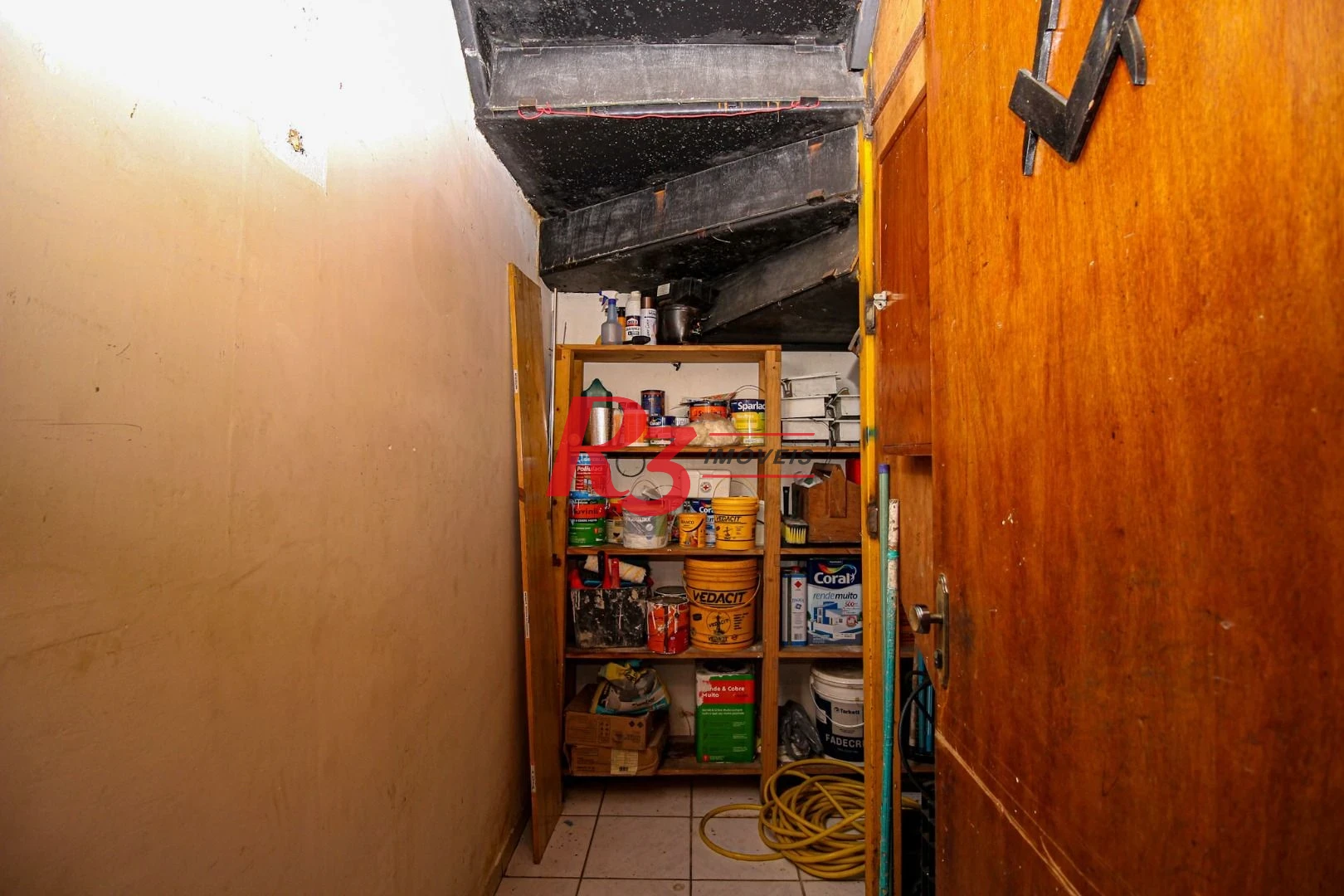 Sobrado com 3 dormitórios à venda, 248 m² por R$ 700.000,00 - Vila Matias - Santos/SP
