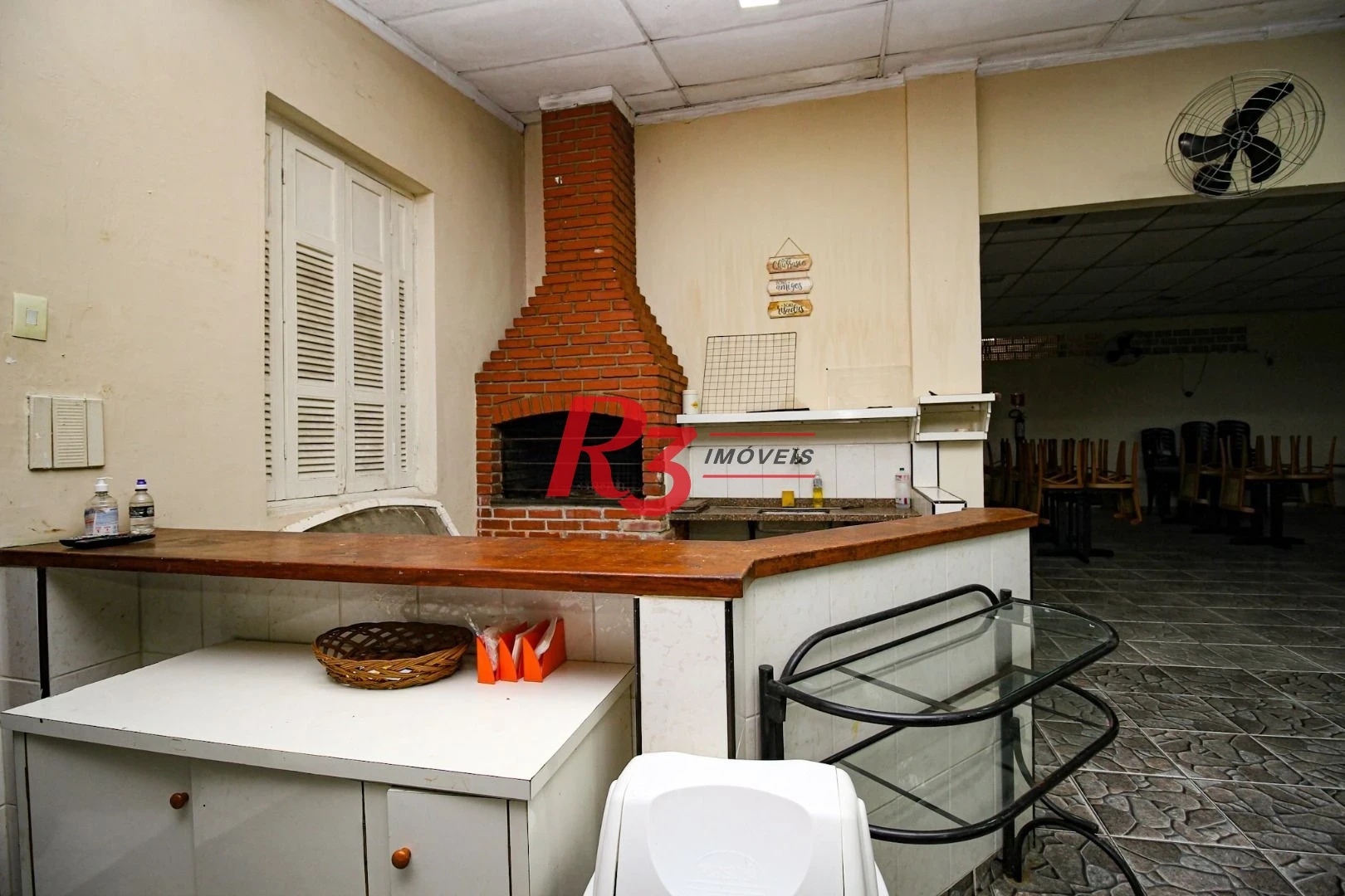 Sobrado com 3 dormitórios à venda, 248 m² por R$ 700.000,00 - Vila Matias - Santos/SP