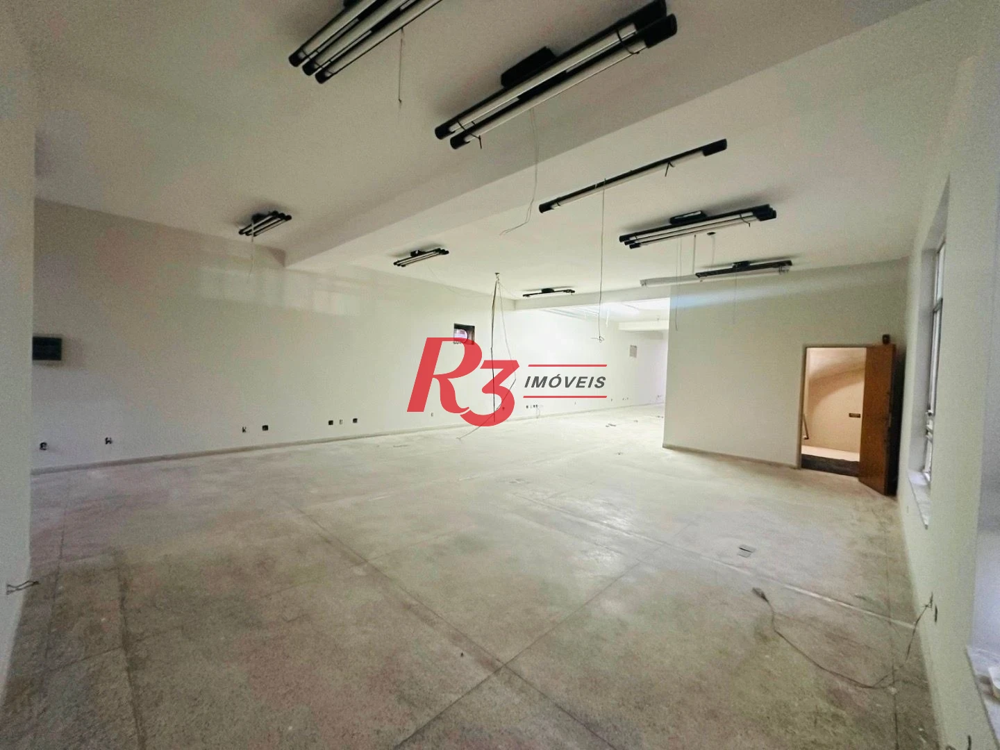 Sala, 269 m² - venda por R$ 1.340.000,00 ou aluguel por R$ 14.000,00/mês - Vila Matias - Santos/SP