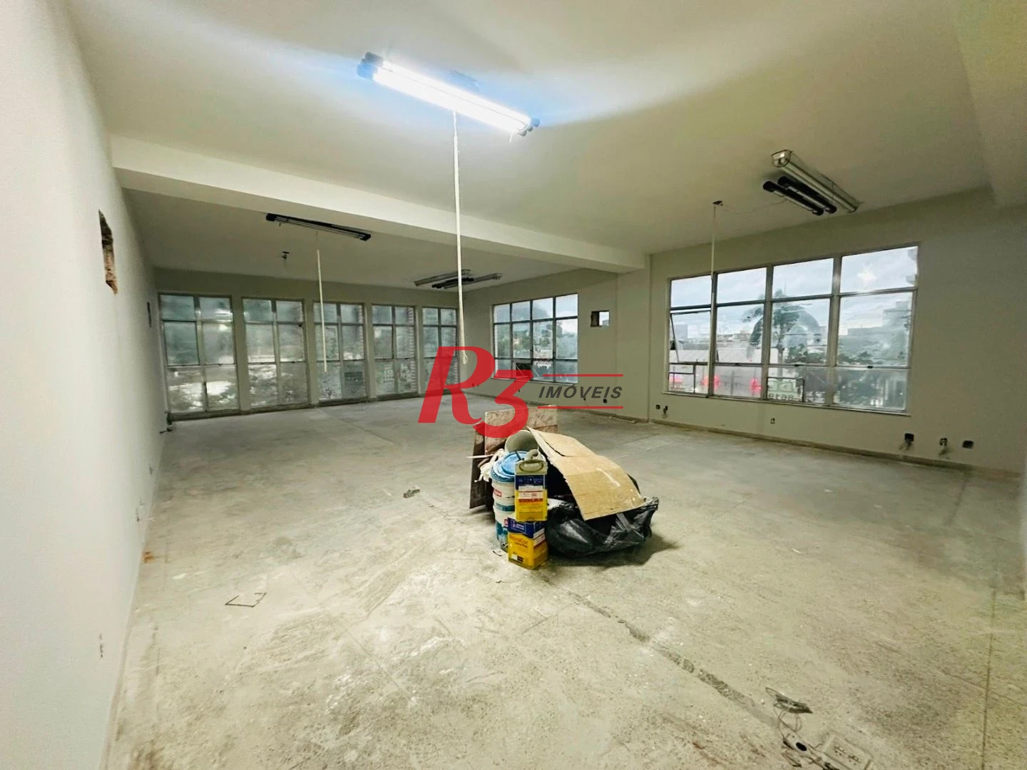 Sala, 269 m² - venda por R$ 1.340.000,00 ou aluguel por R$ 14.000,00/mês - Vila Matias - Santos/SP
