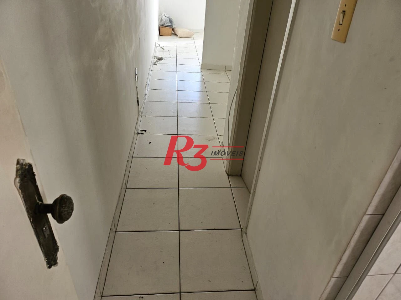Kitnet à venda, 41 m² por R$ 395.000,00 - Gonzaga - Santos/SP