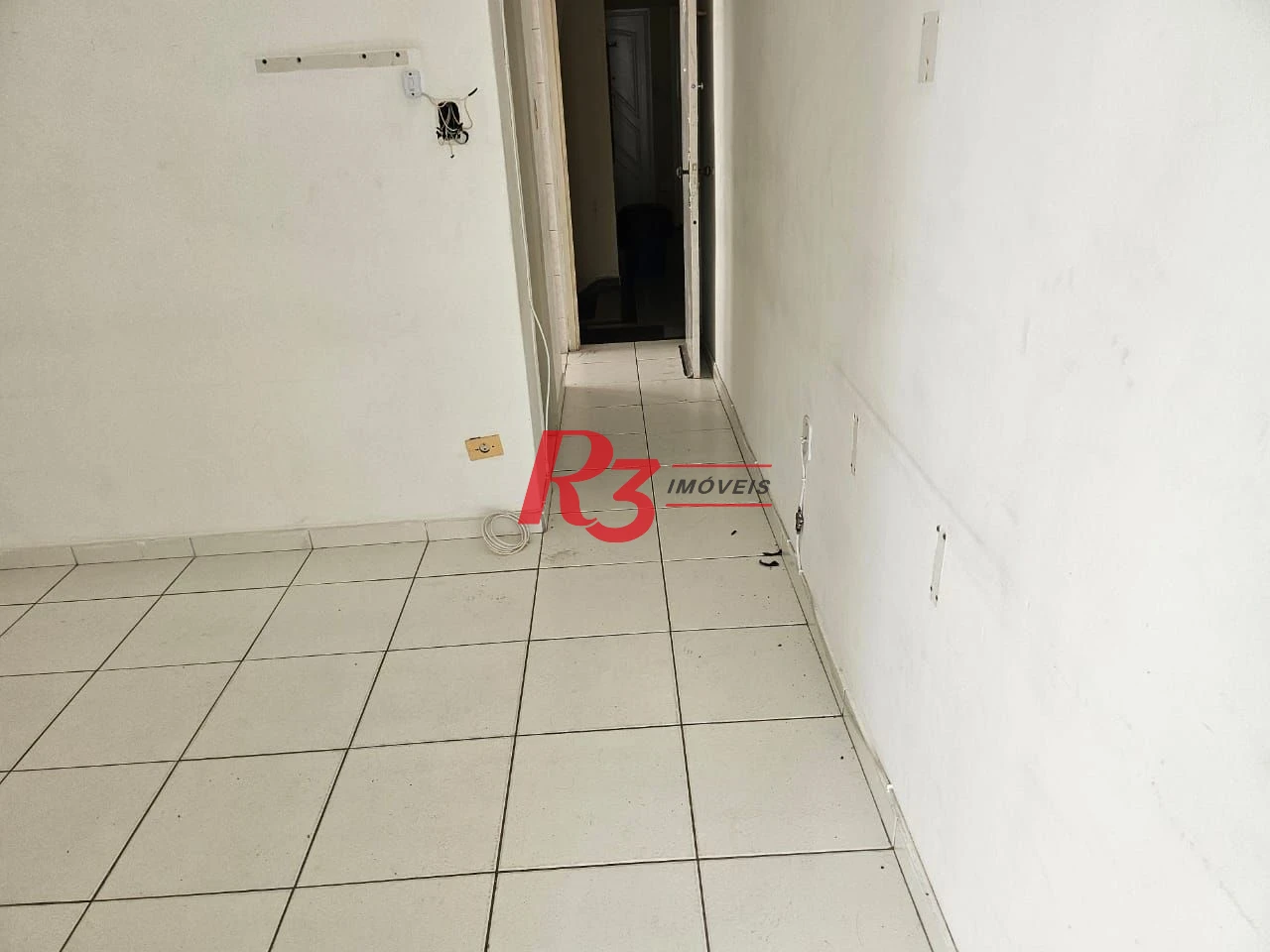 Kitnet à venda, 41 m² por R$ 395.000,00 - Gonzaga - Santos/SP
