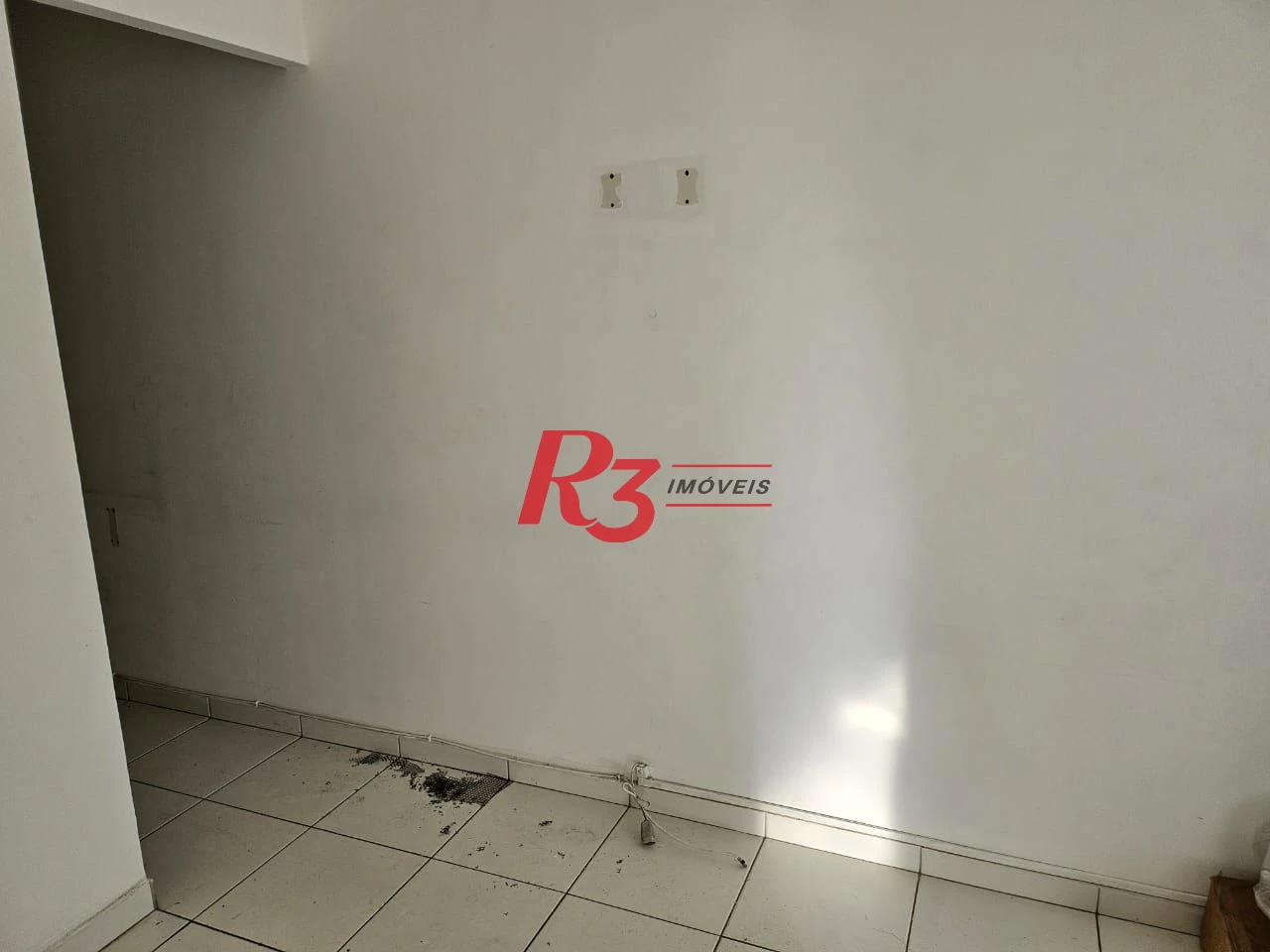 Kitnet à venda, 41 m² por R$ 395.000,00 - Gonzaga - Santos/SP