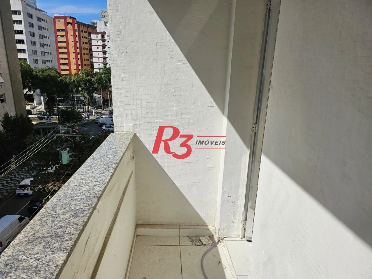 Kitnet à venda, 41 m² por R$ 395.000,00 - Gonzaga - Santos/SP