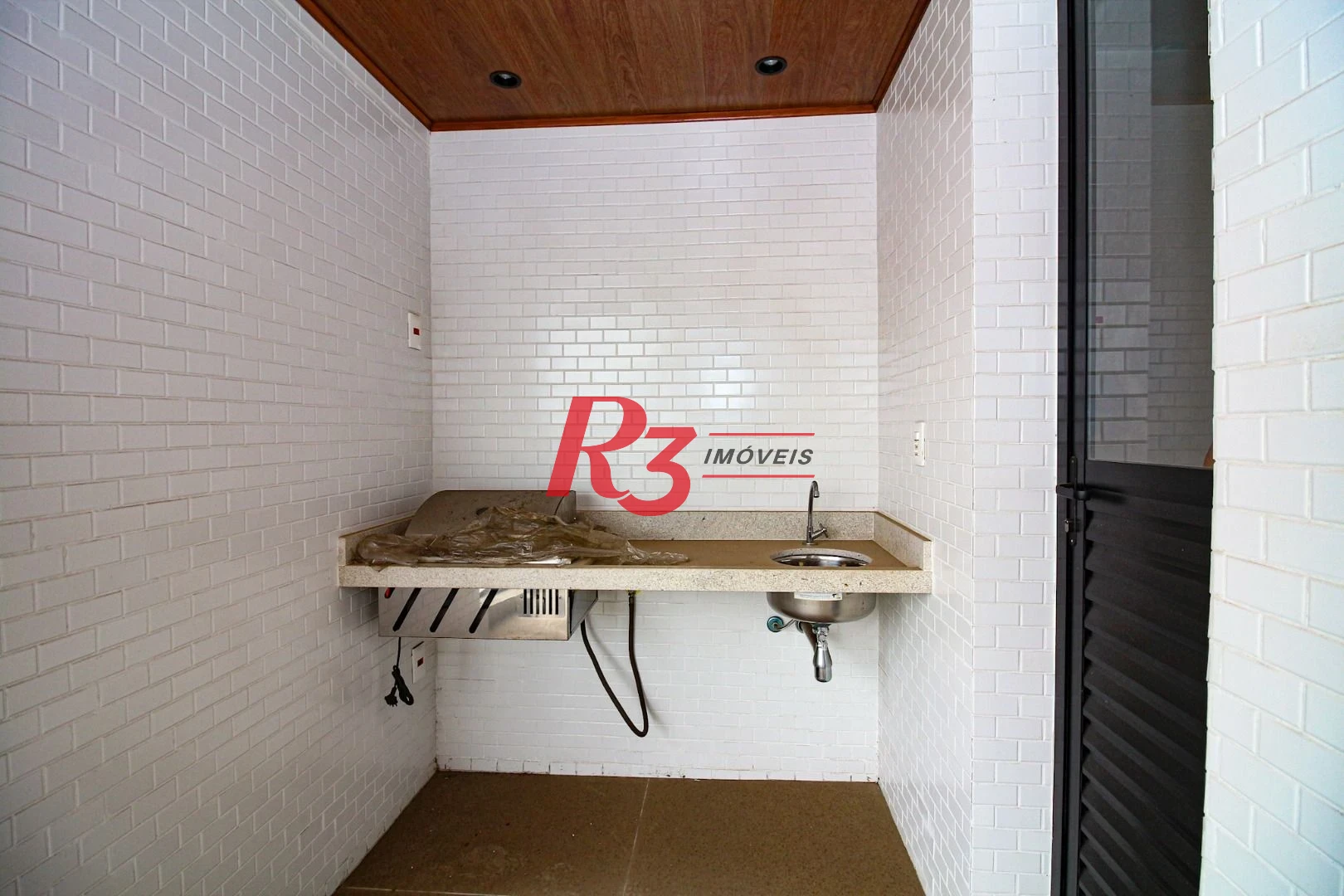 Apartamento com 1 dormitório à venda, 54 m² por R$ 775.000,00 - Boqueirão - Santos/SP