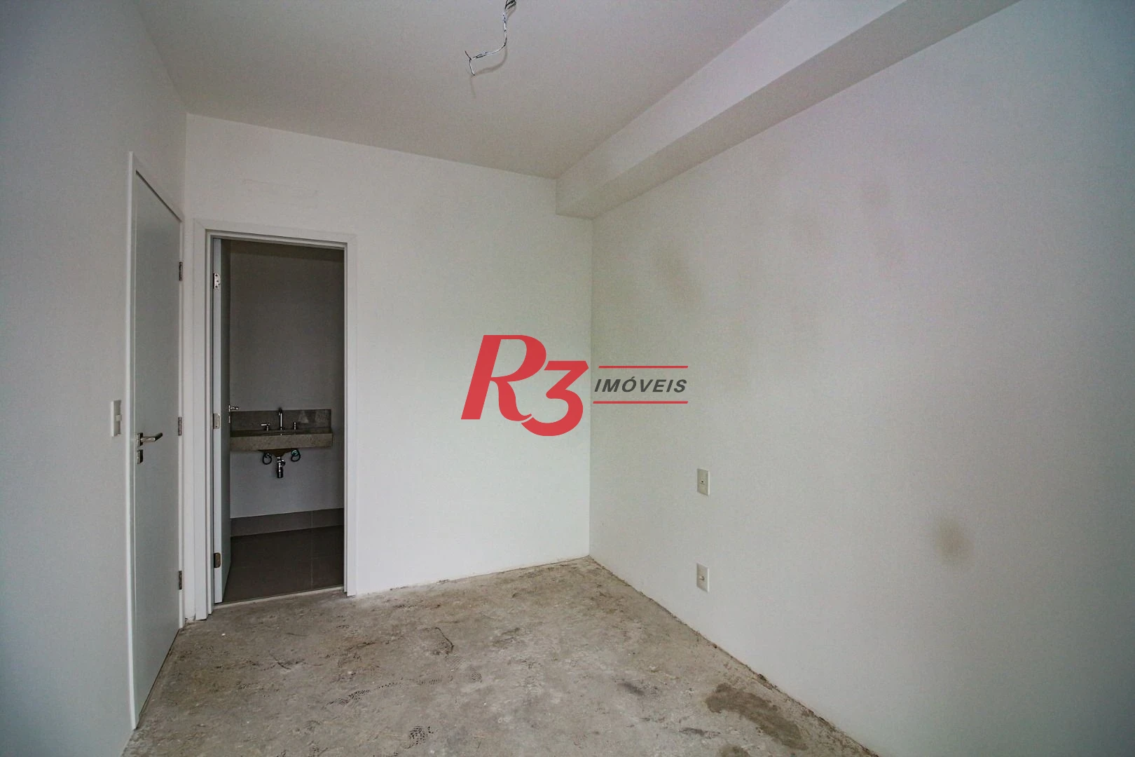 Apartamento com 1 dormitório à venda, 54 m² por R$ 775.000,00 - Boqueirão - Santos/SP