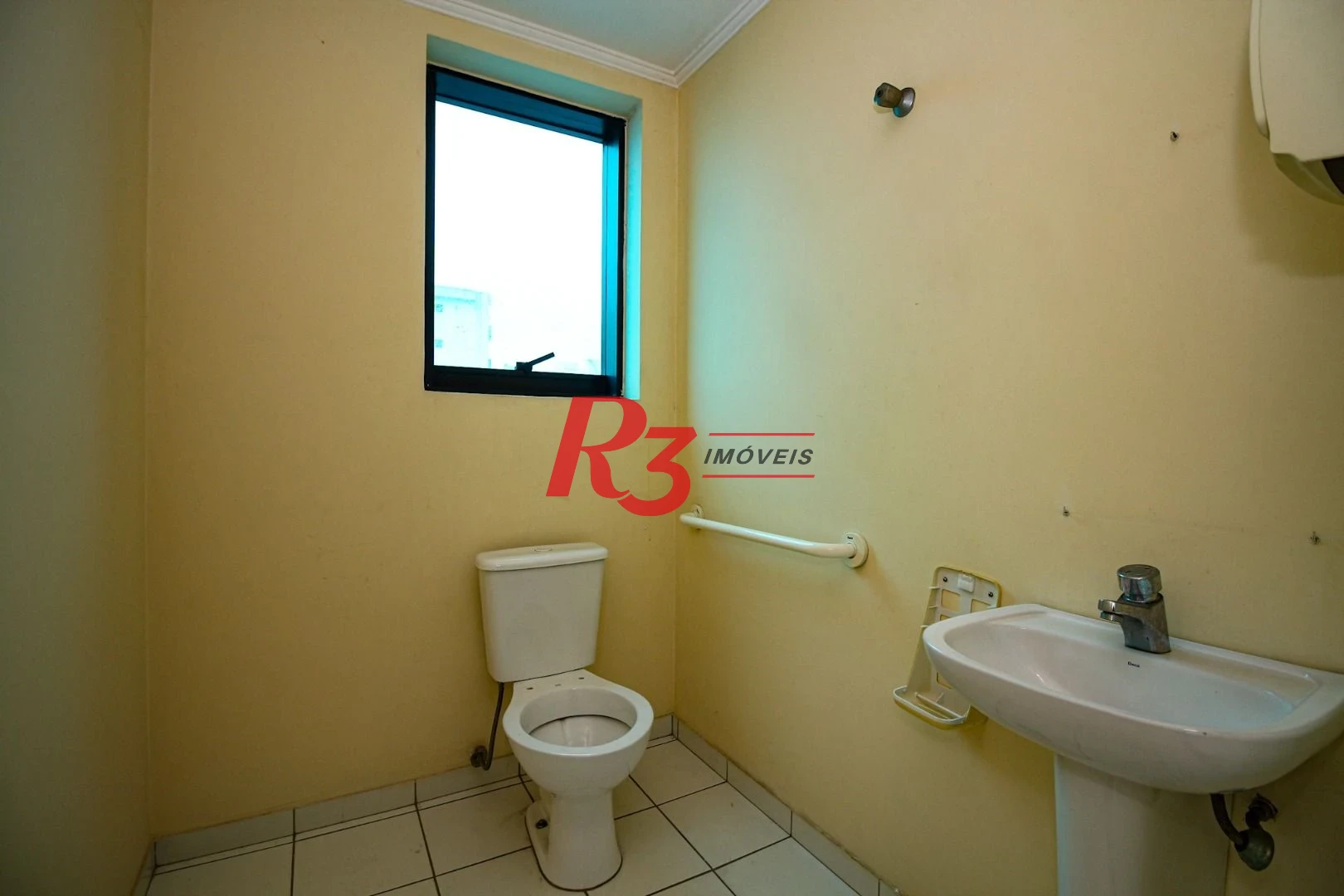 Sala para alugar, 90 m² por R$ 3.900/pacote mensal - Vila Mathias - Santos/SP