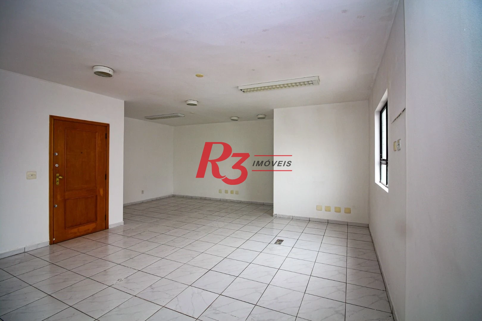Sala para alugar, 90 m² por R$ 3.900/pacote mensal - Vila Mathias - Santos/SP