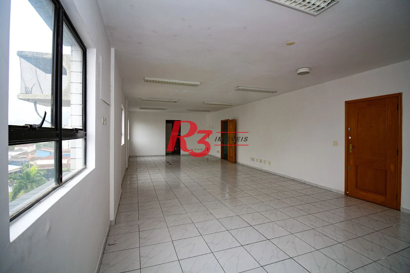Sala para alugar, 90 m² por R$ 3.900/pacote mensal - Vila Mathias - Santos/SP