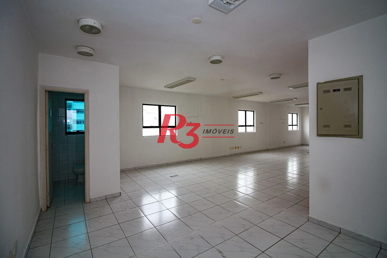 Sala para alugar, 90 m² por R$ 3.900/pacote mensal - Vila Mathias - Santos/SP