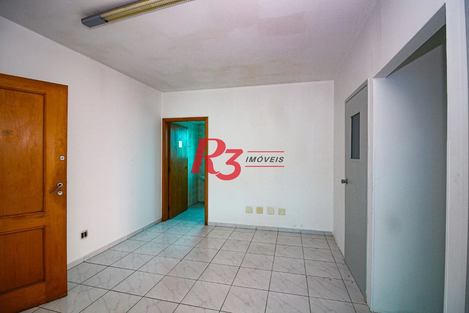 Sala para alugar, 115 m² por R$ 4.400/pacote mensal - Vila Mathias - Santos/SP