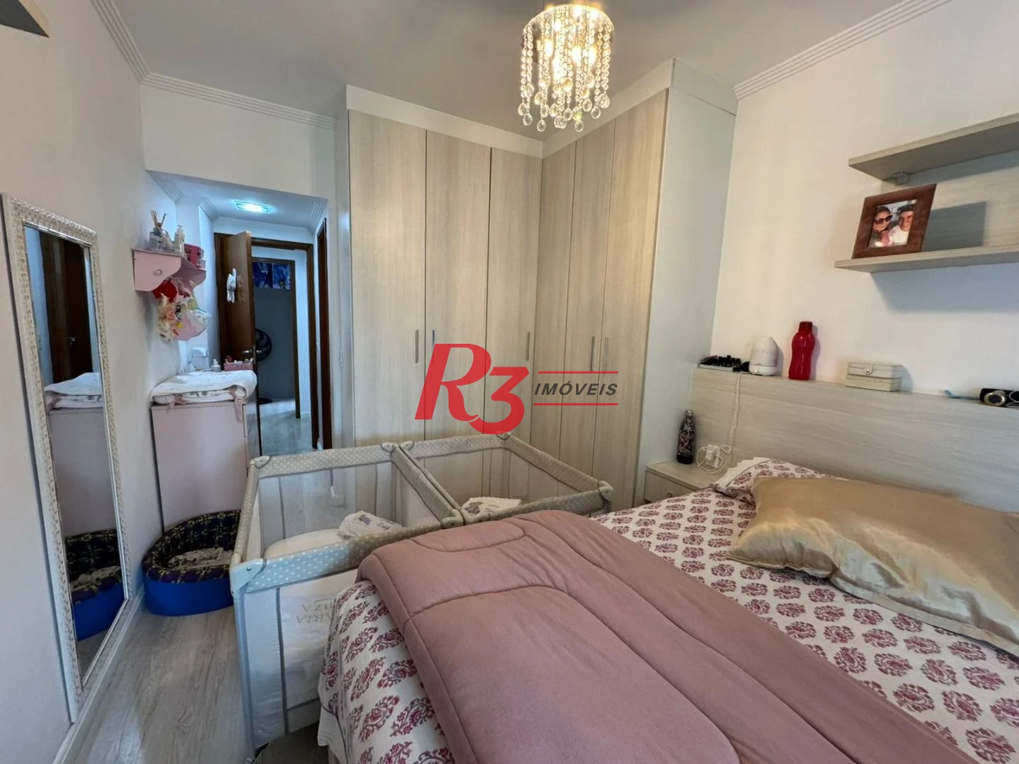 Apartamento com 2 dormitórios à venda, 87 m² por R$ 630.000,00 - Centro - São Vicente/SP